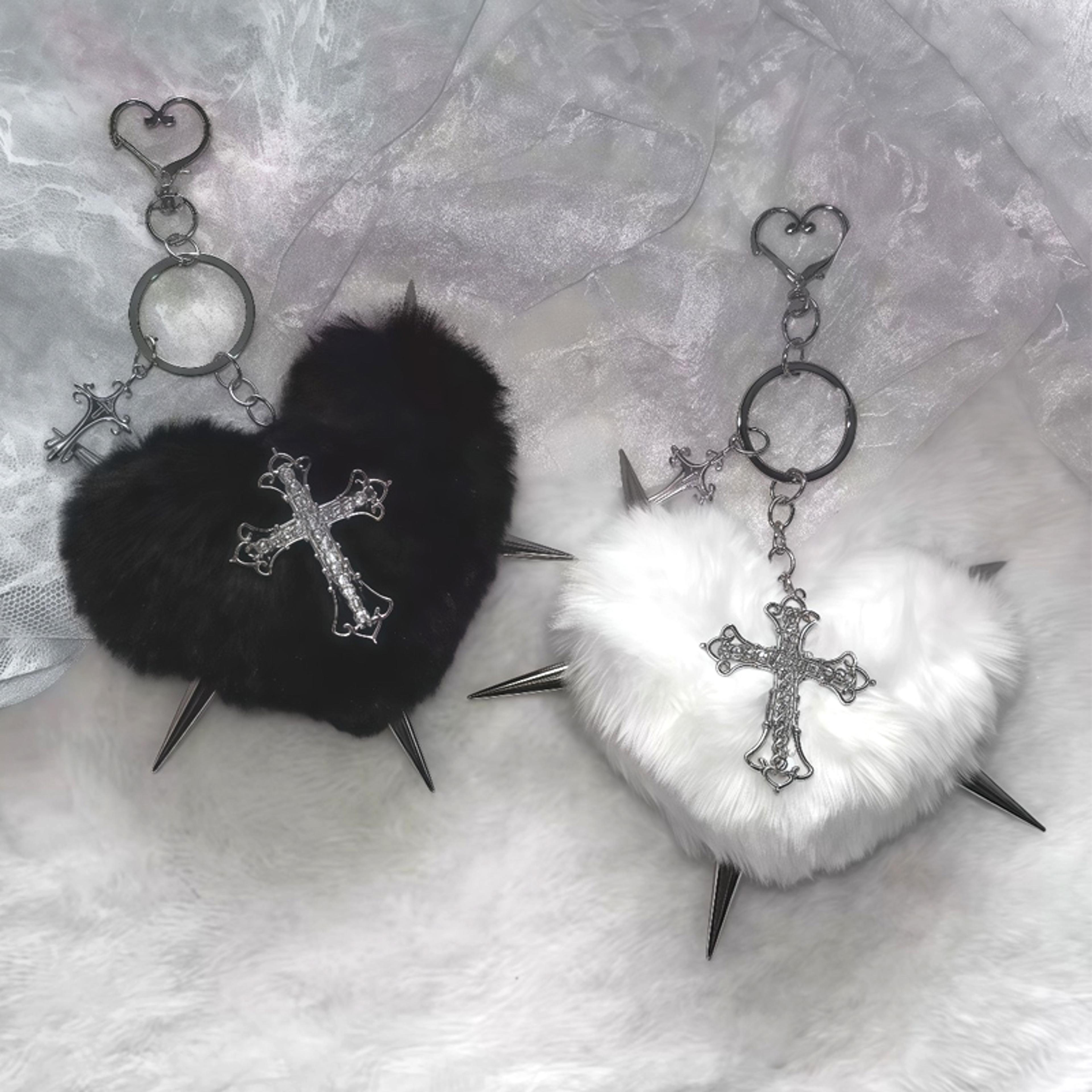 rebel heart leopard cross punk keychain bag charm