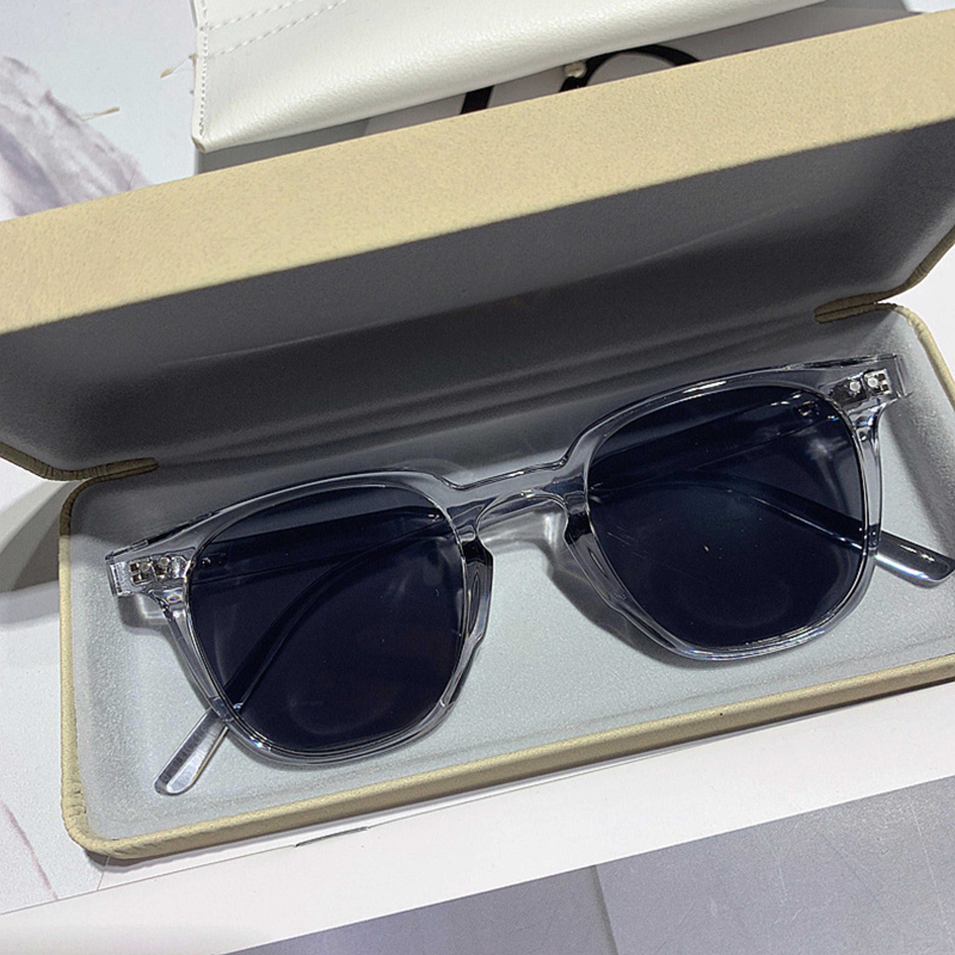 retro luxe square frame sunglasses for men & women uv shield eyewear