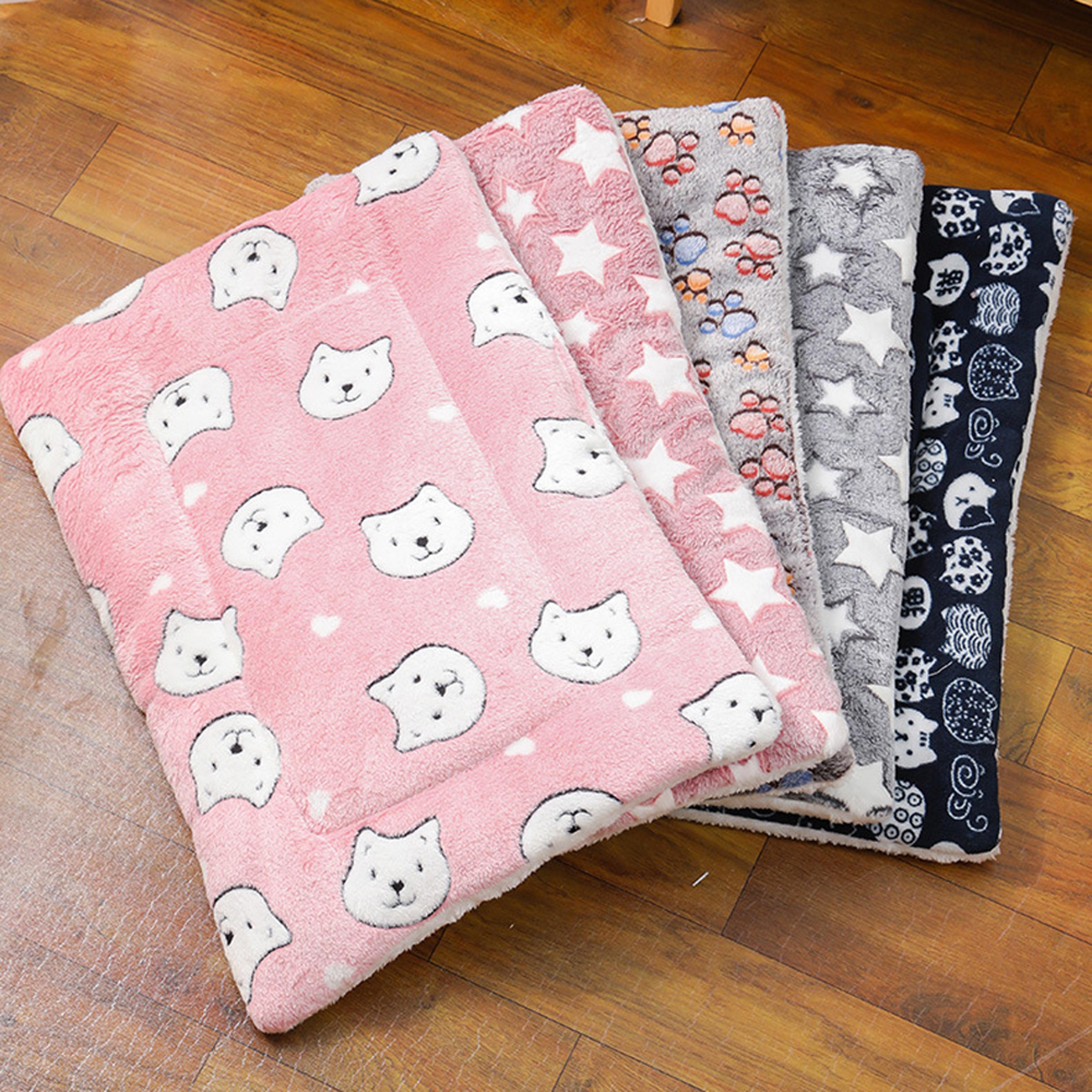 cozy plush cat bed & pet sleeping mat for cats puppies & small dogs