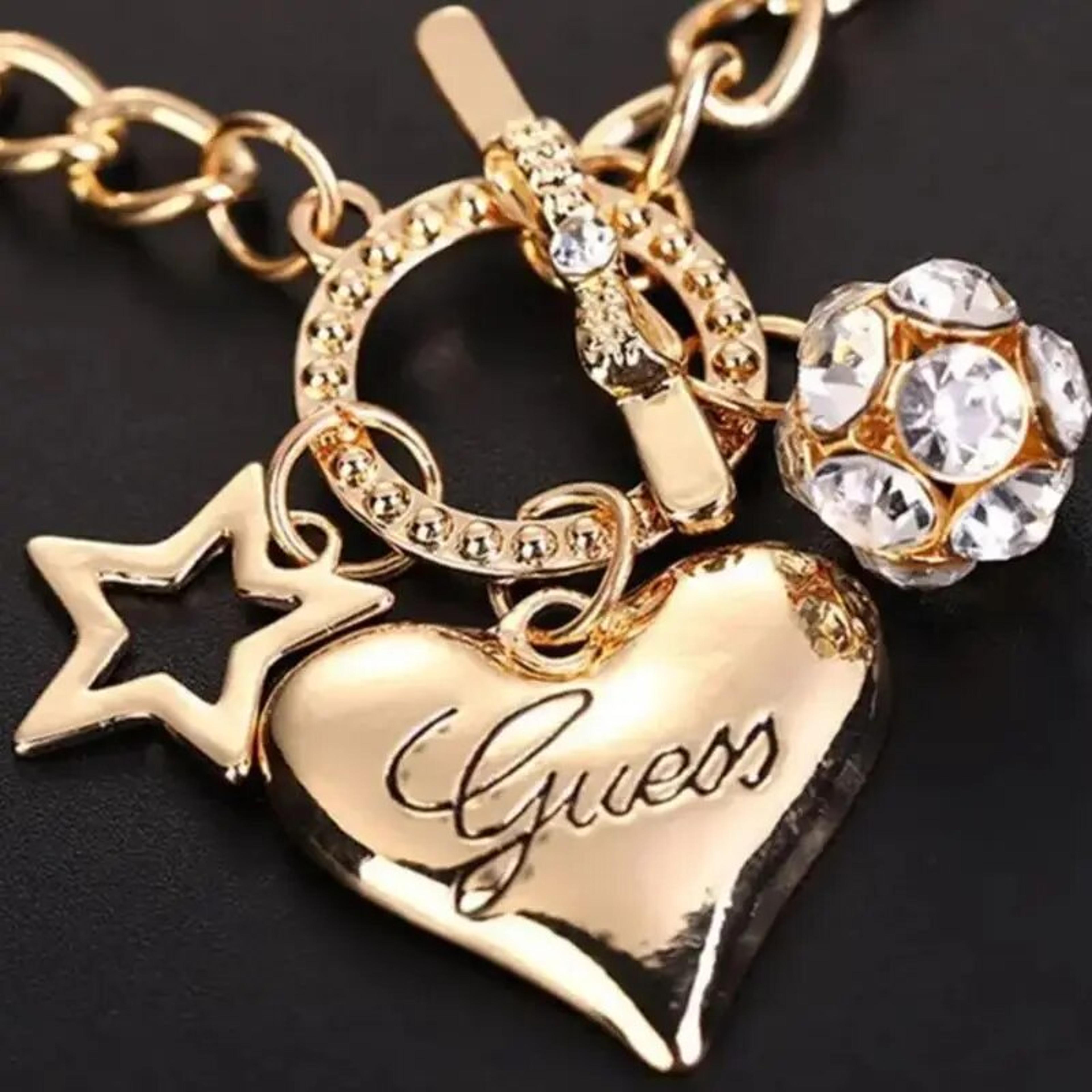 heart charm pearl bracelet with star accents & toggle lock for women