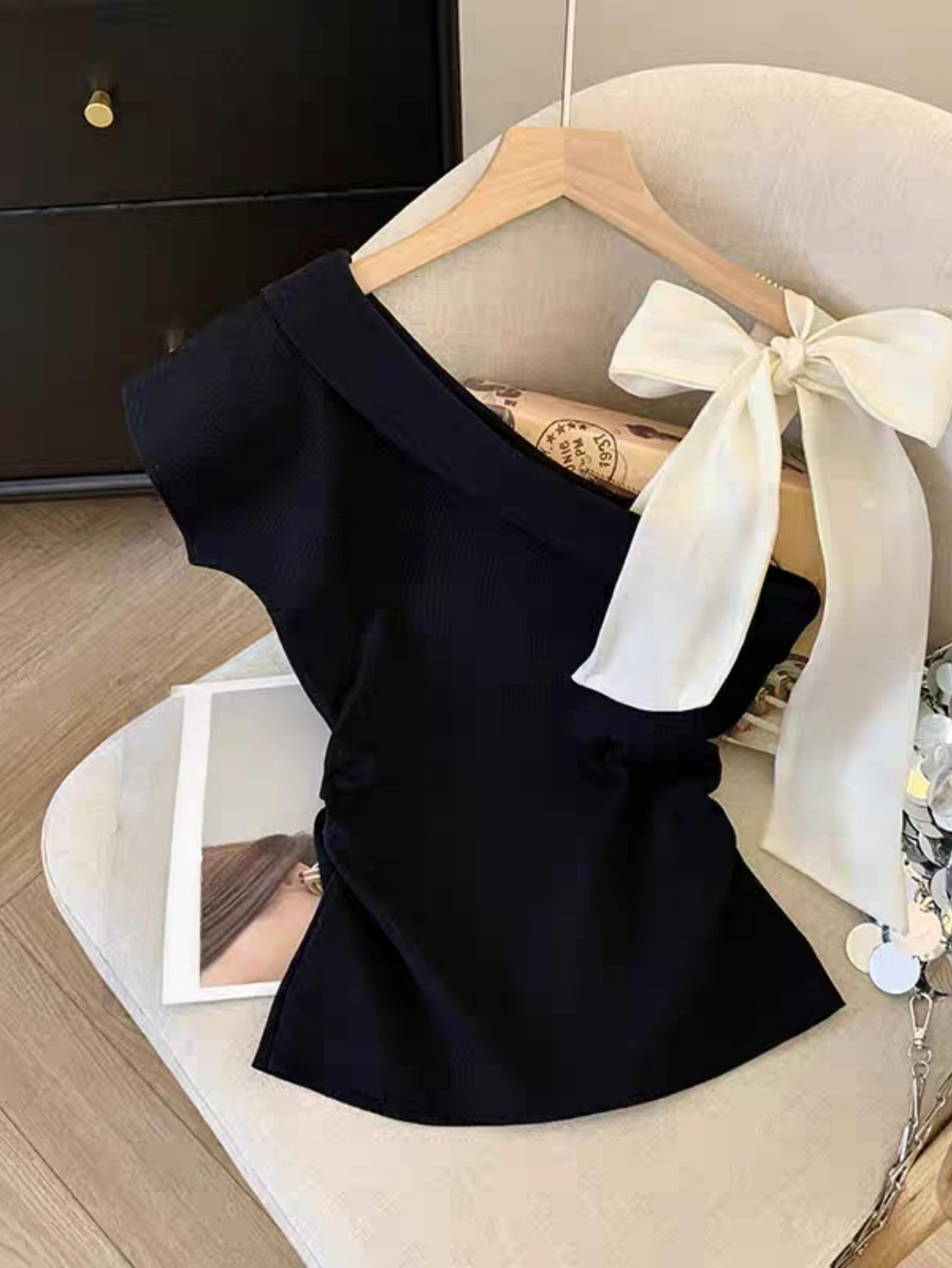 chic off shoulder knitted summer top with contrast bow