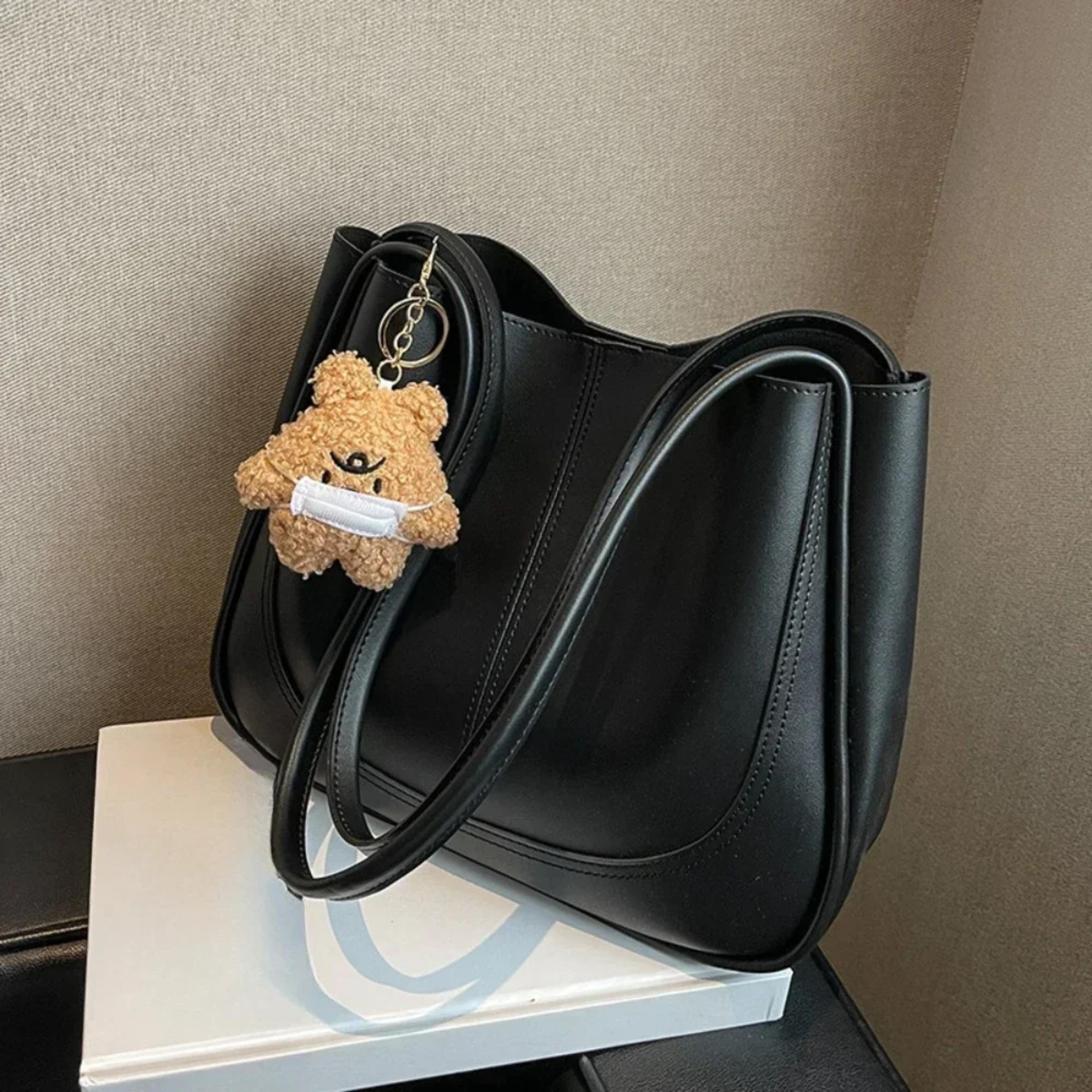 high end textured large capacity commuter bag stylish womens shoulder handbag for autumn and winter
