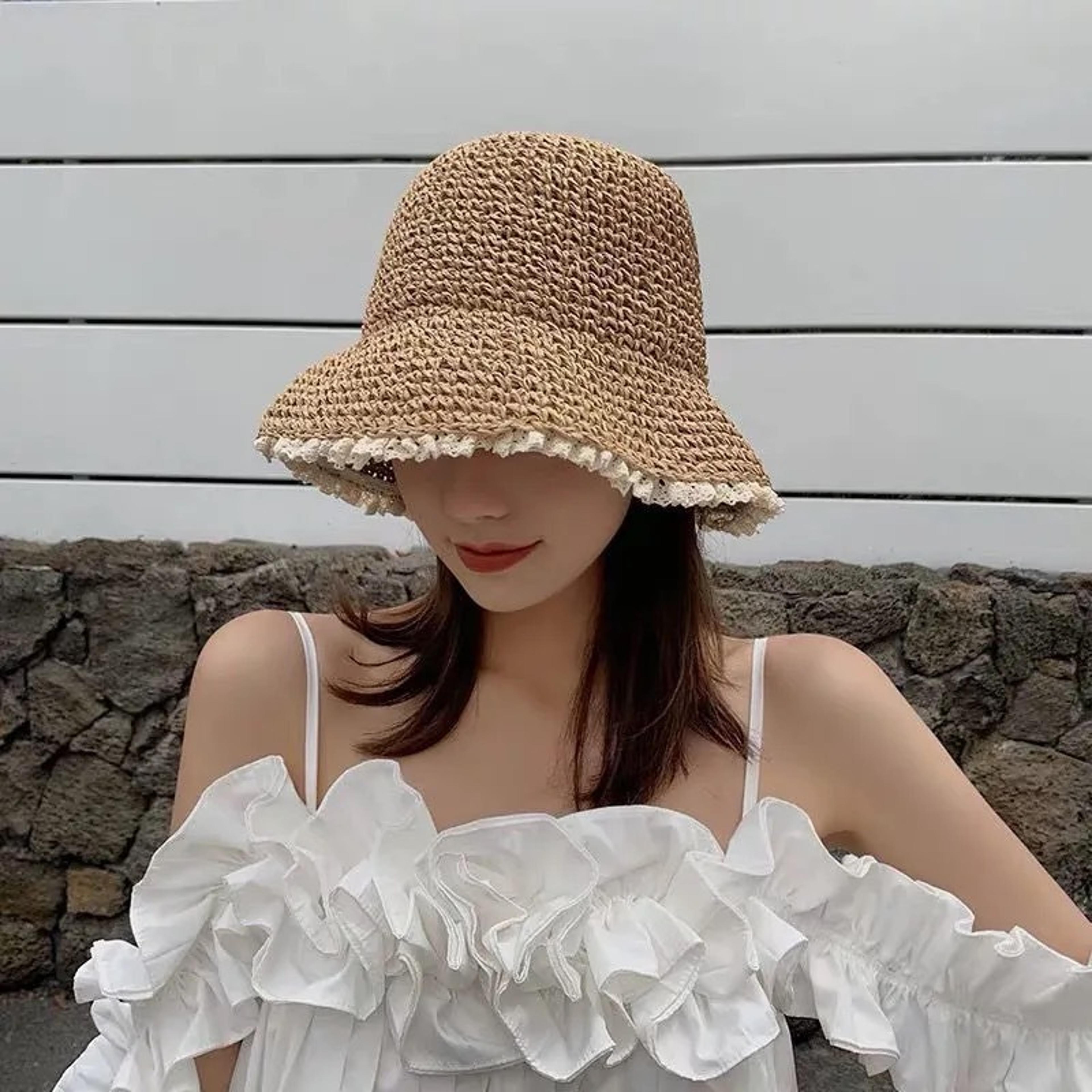womens foldable crochet bucket hat with lace detail – breathable summer beach hat and stylish sunshade