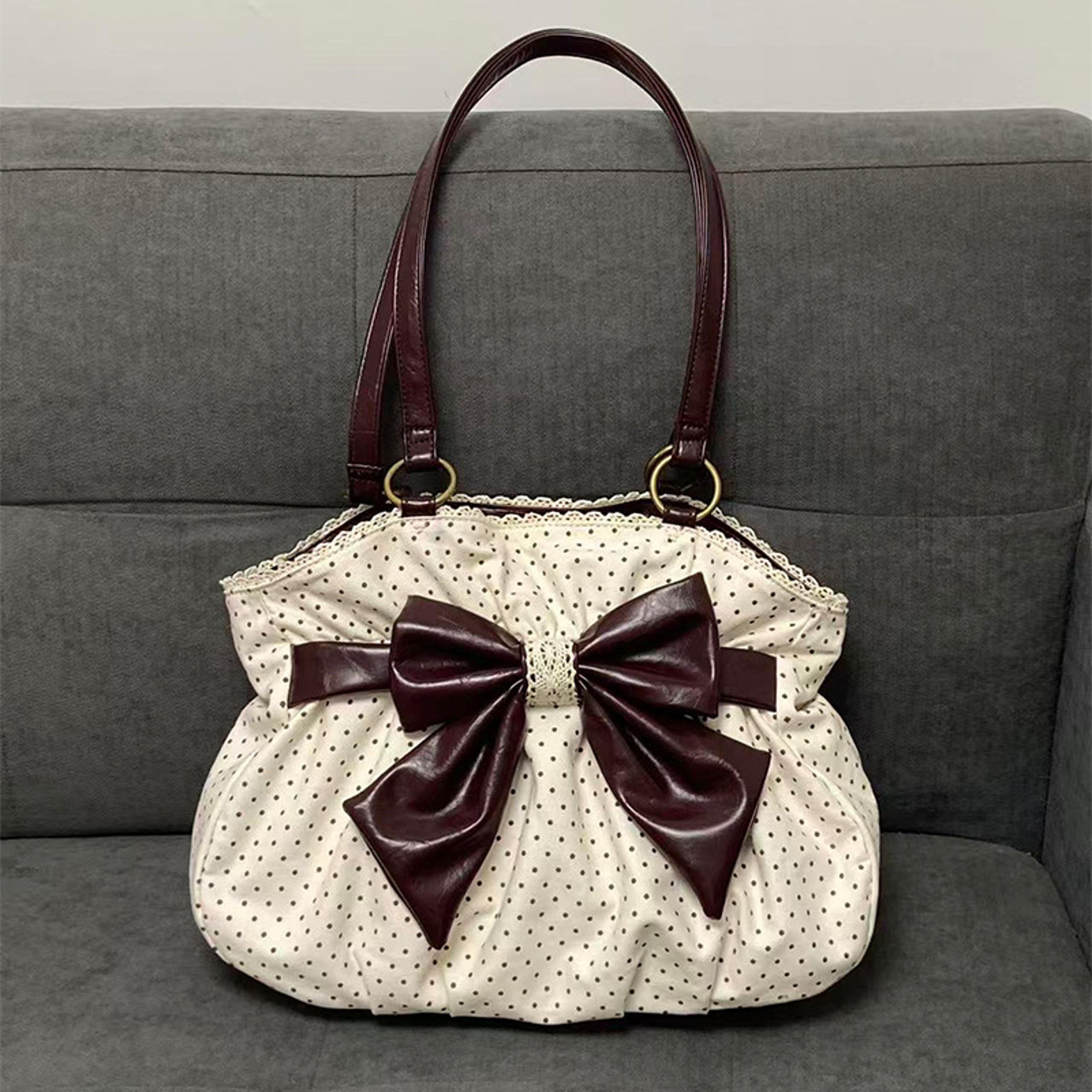chic polka dot vintage shoulder bag