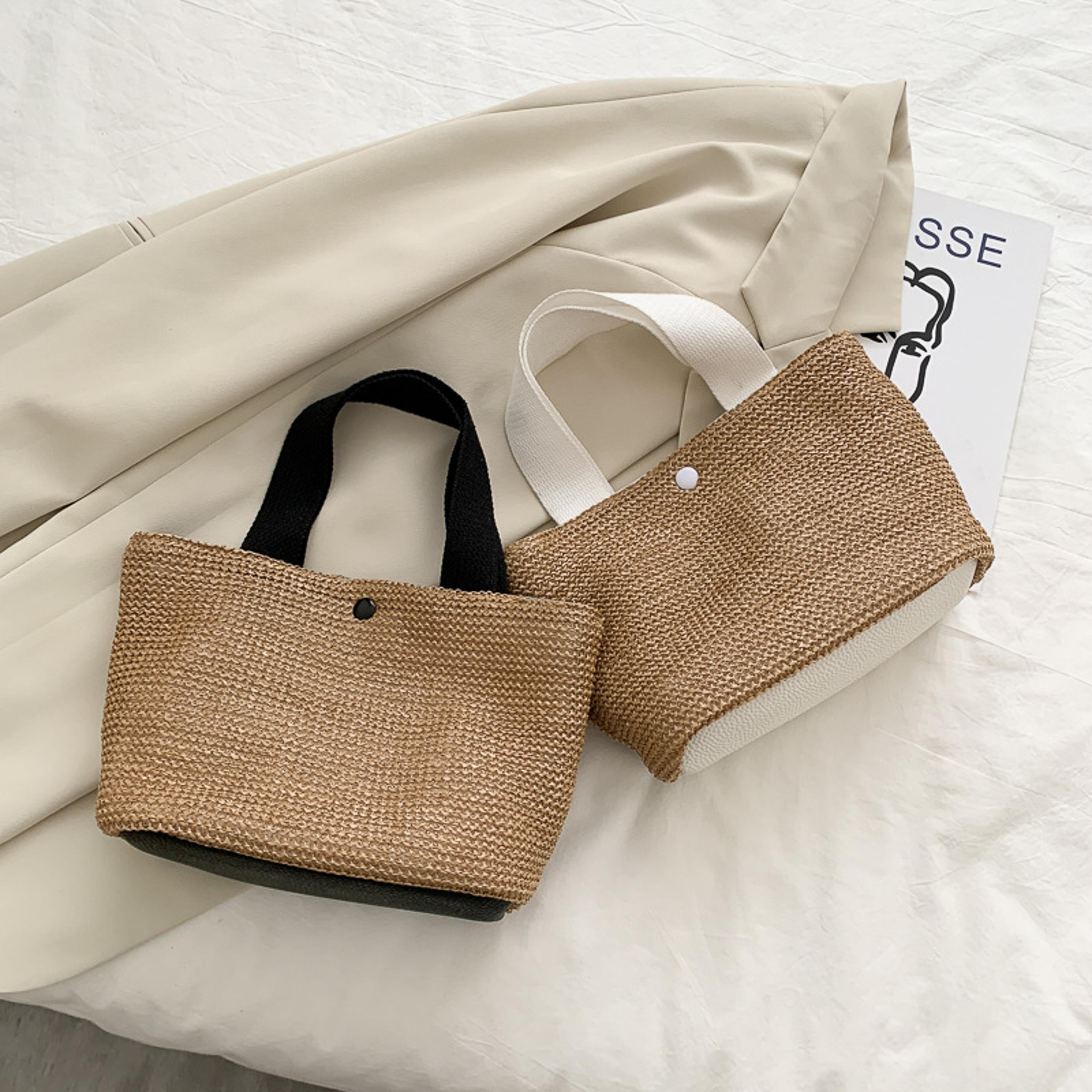 vintage woven straw beach vacation handbag