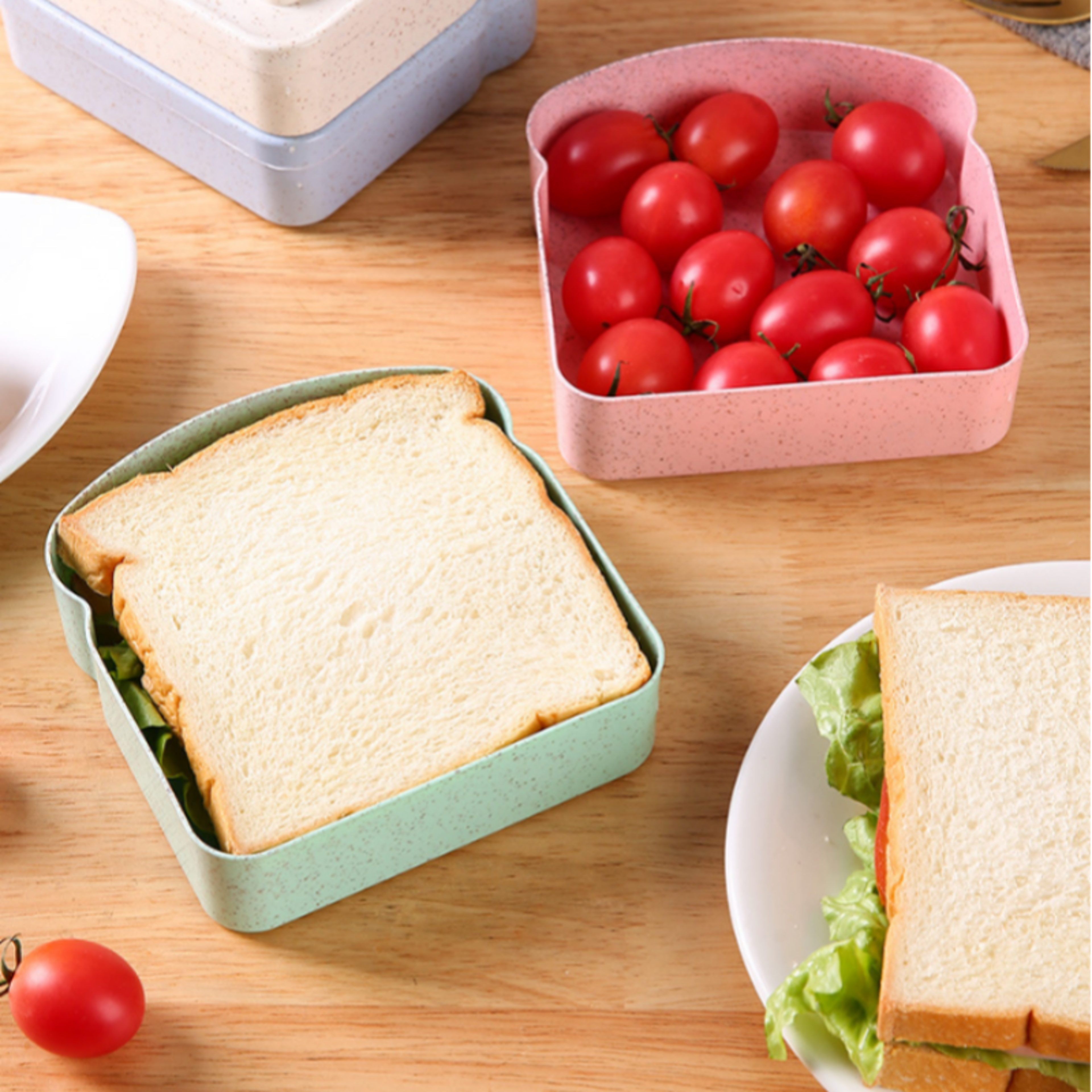 reusable toast shaped bento box with lid, sandwich storage for office, kitchen, picnic, and school use