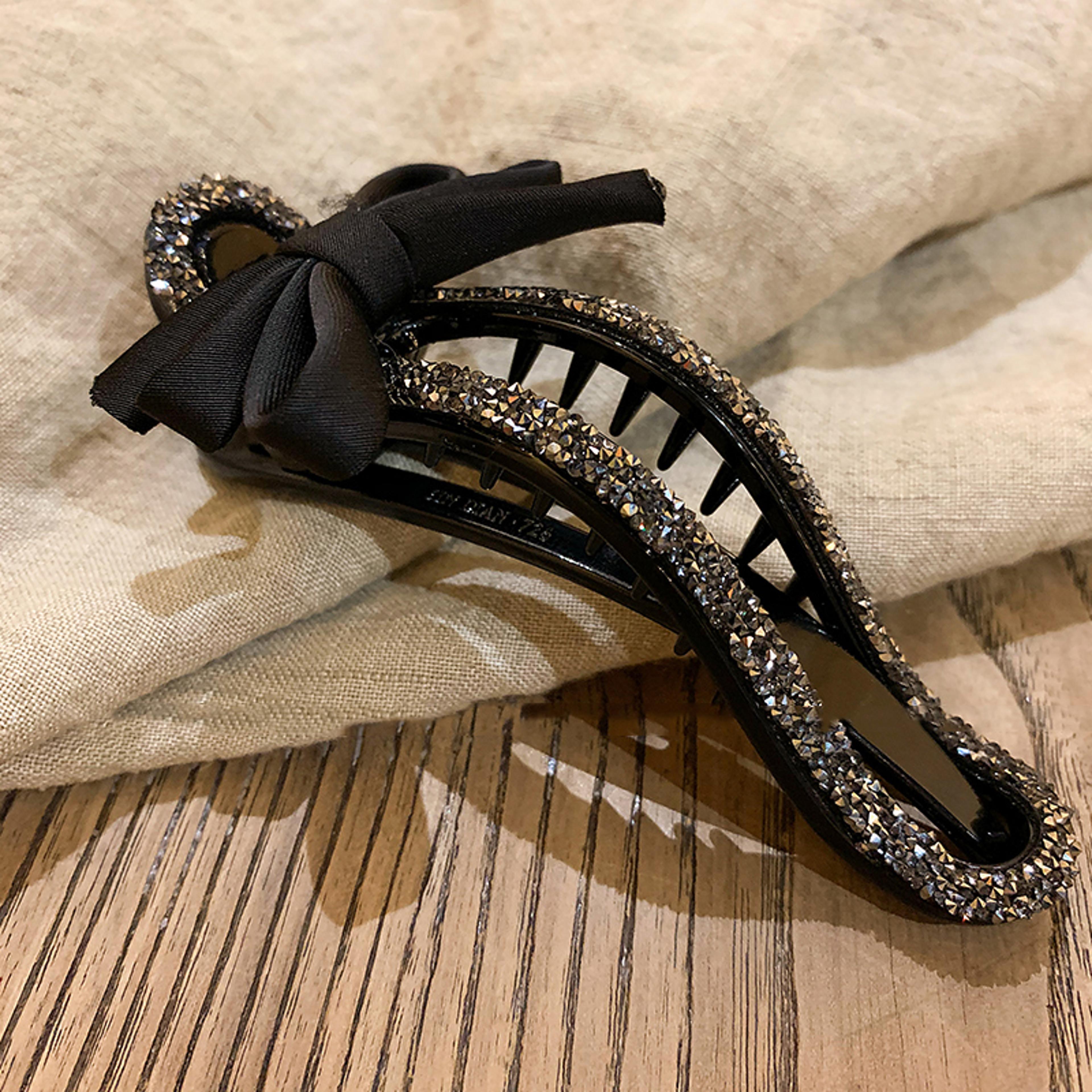 rhinestone duckbill clip hairpin – classic black bow hair accessory for girls