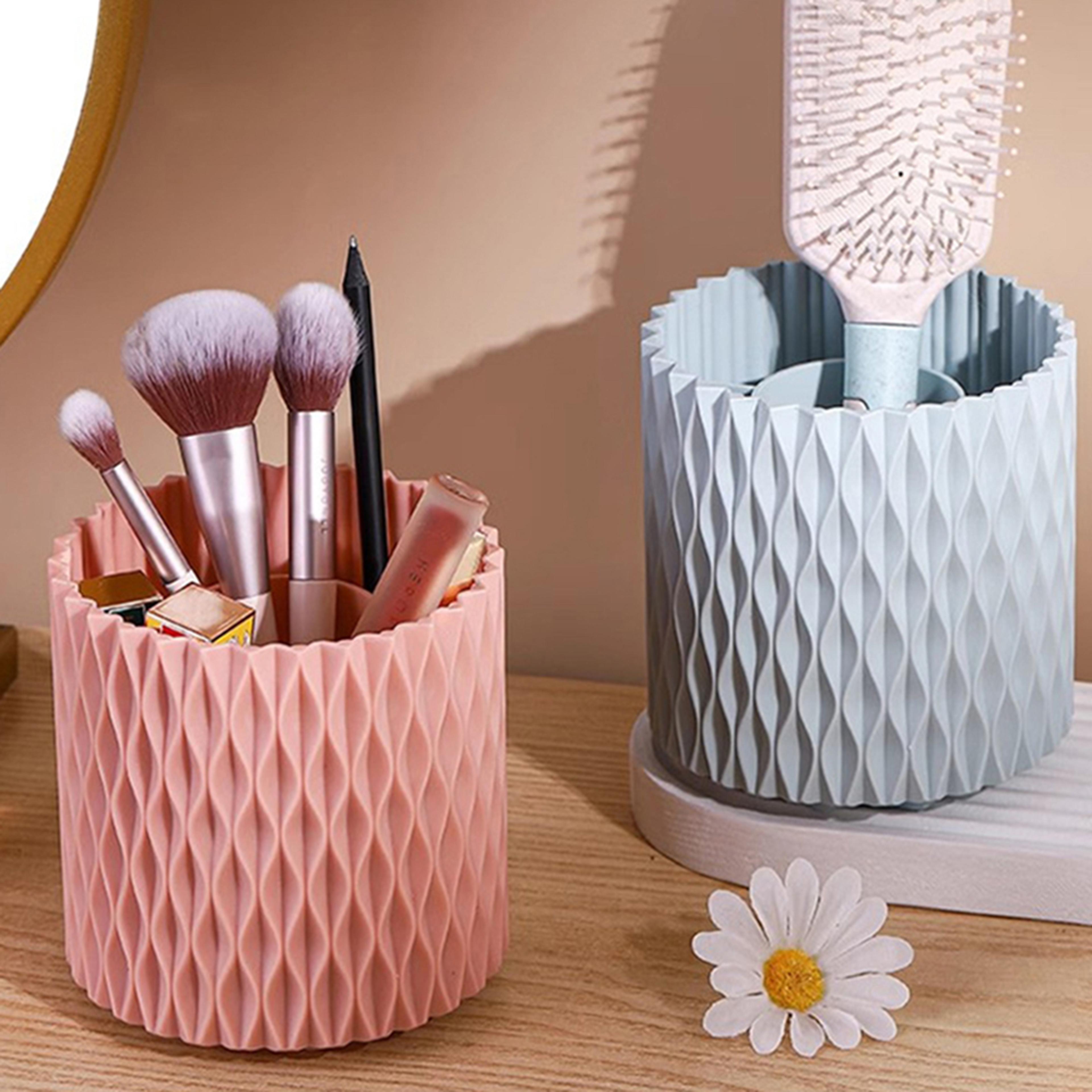 portable makeup brush storage organizer – lipstick, eyebrow pencil, and eye shadow brush holder