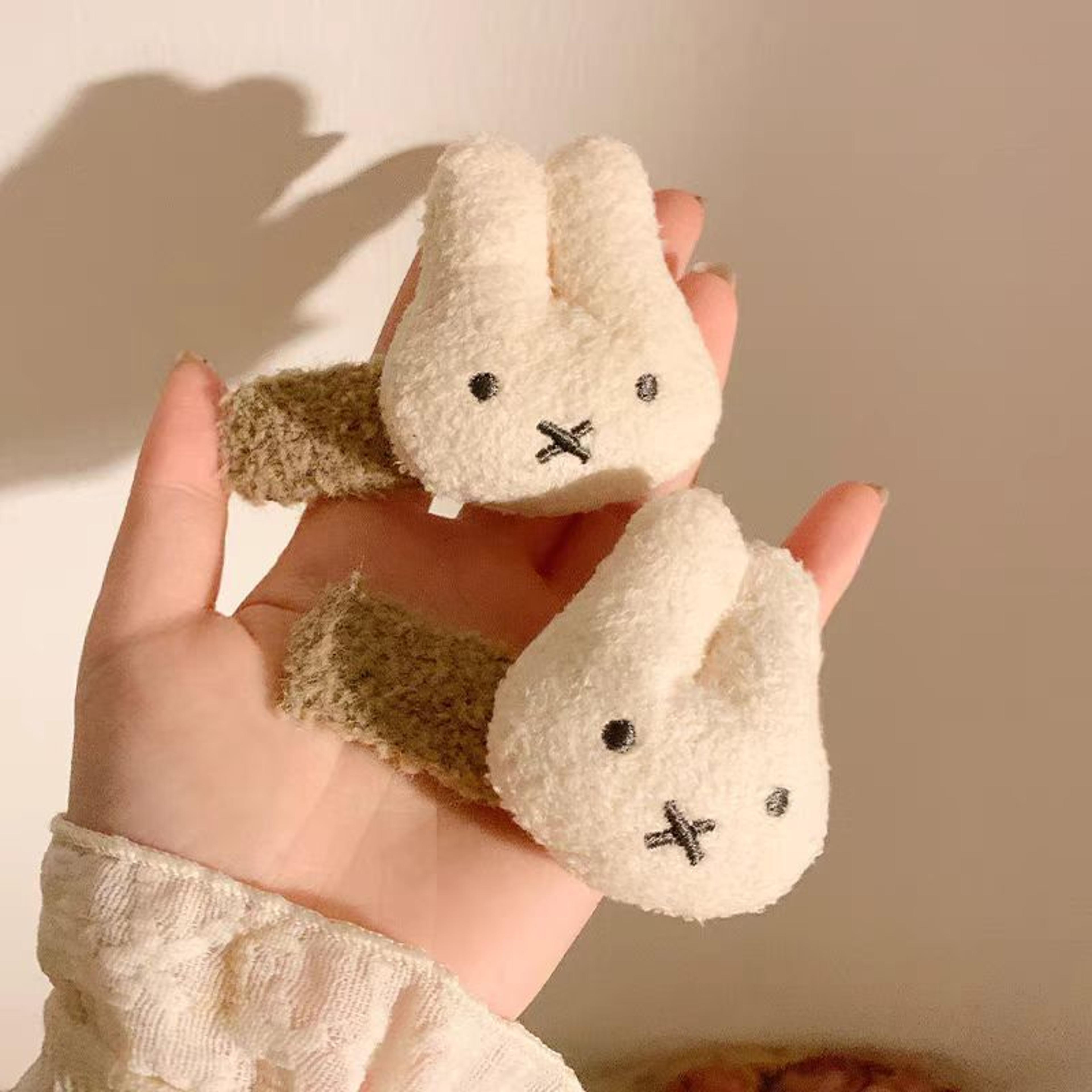 plush cartoon animal hair clip for forehead, bangs & broken hair – cute and functional hair accessory