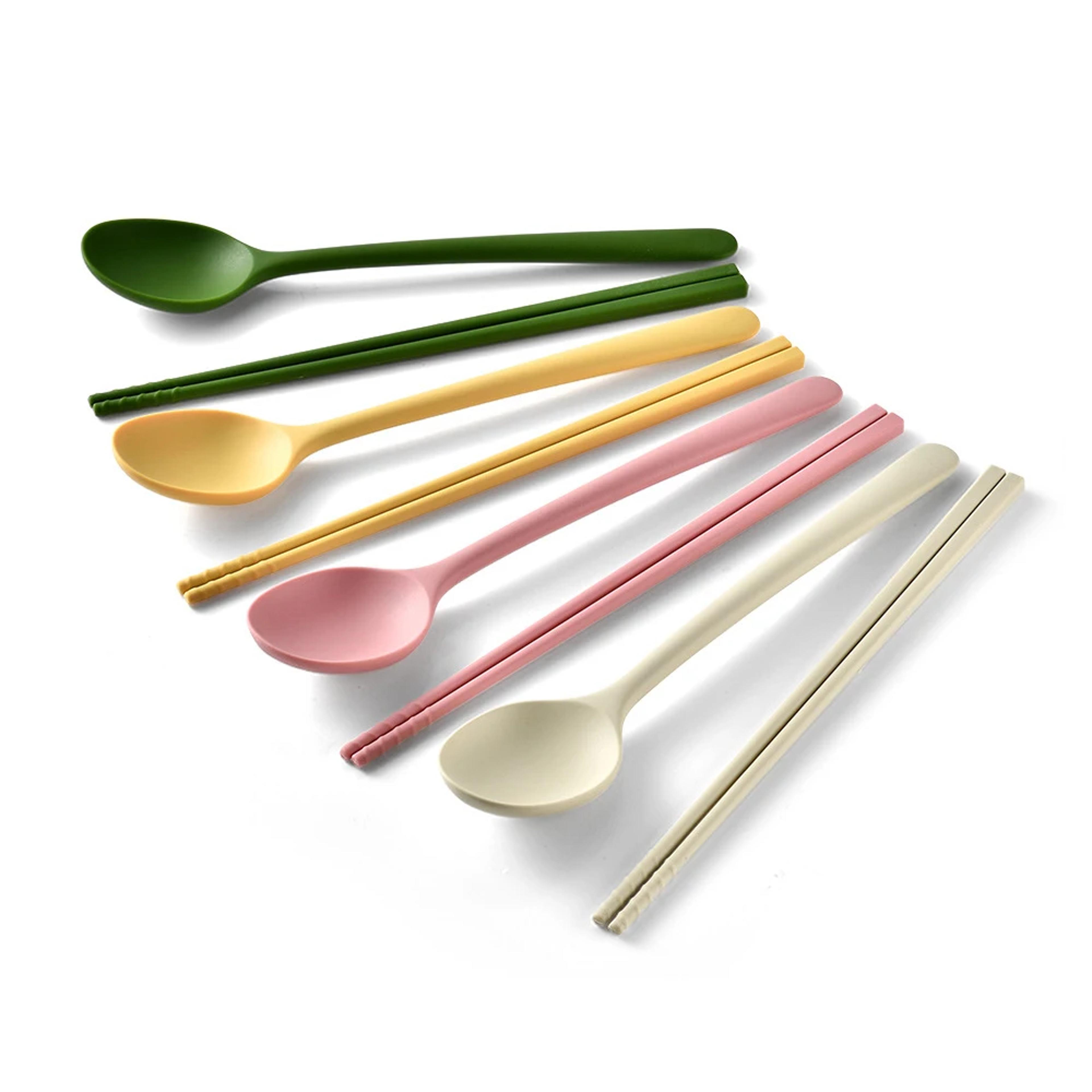 silicone flatware set with chopsticks and coffee dessert spoons