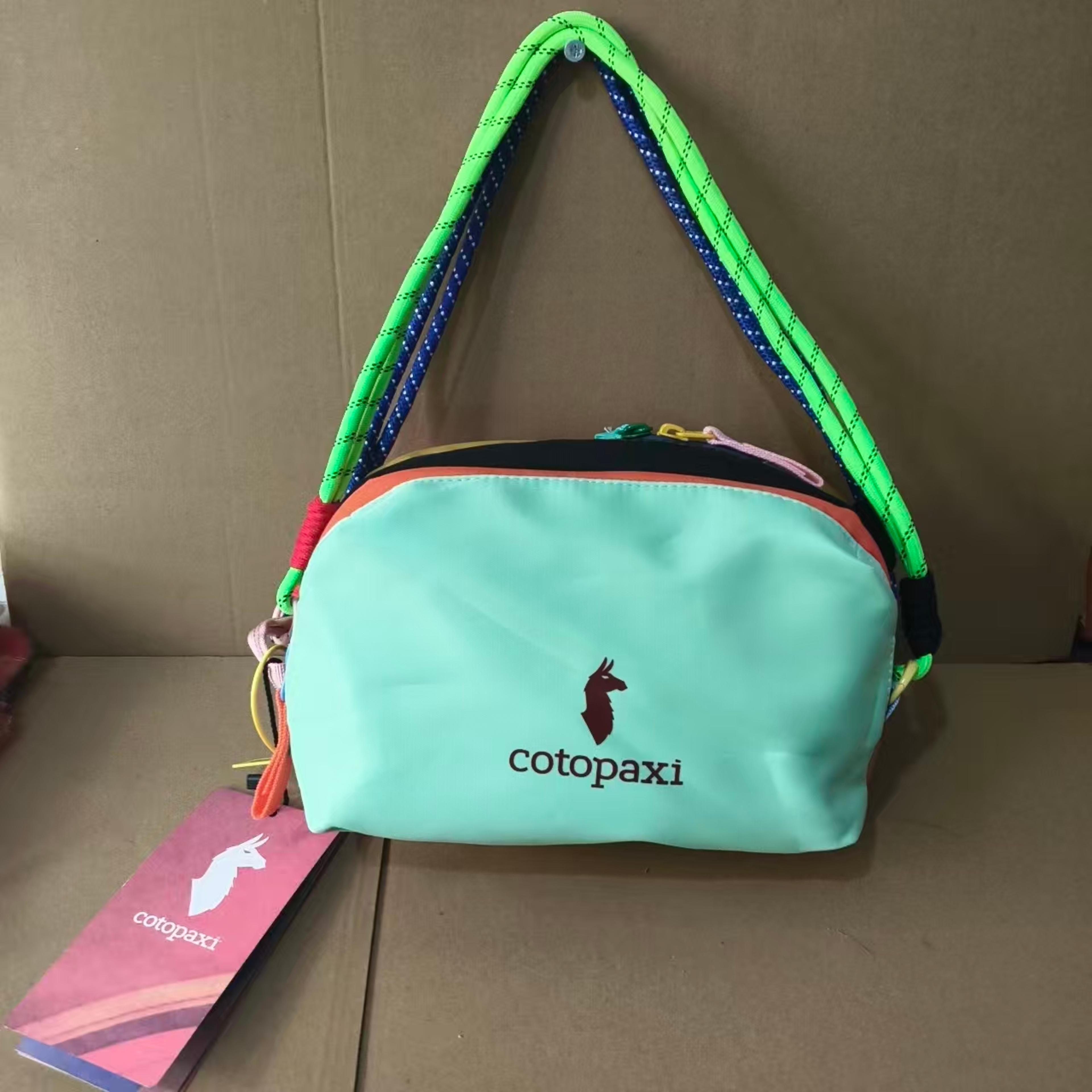 alpaca dopamine travel toiletry bag with 3 zipper compartments