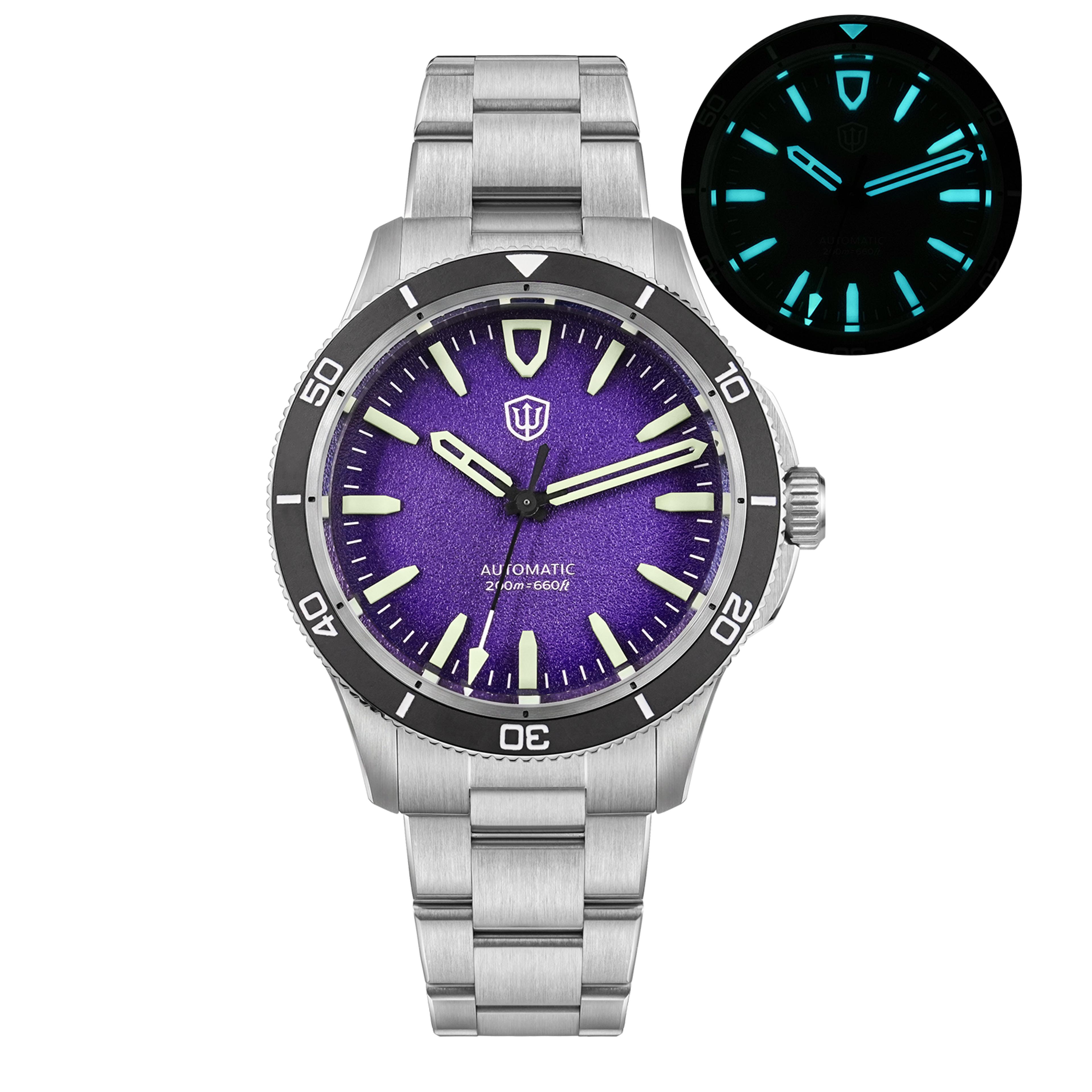 automatic dive watch sapphire crystal and water resistance