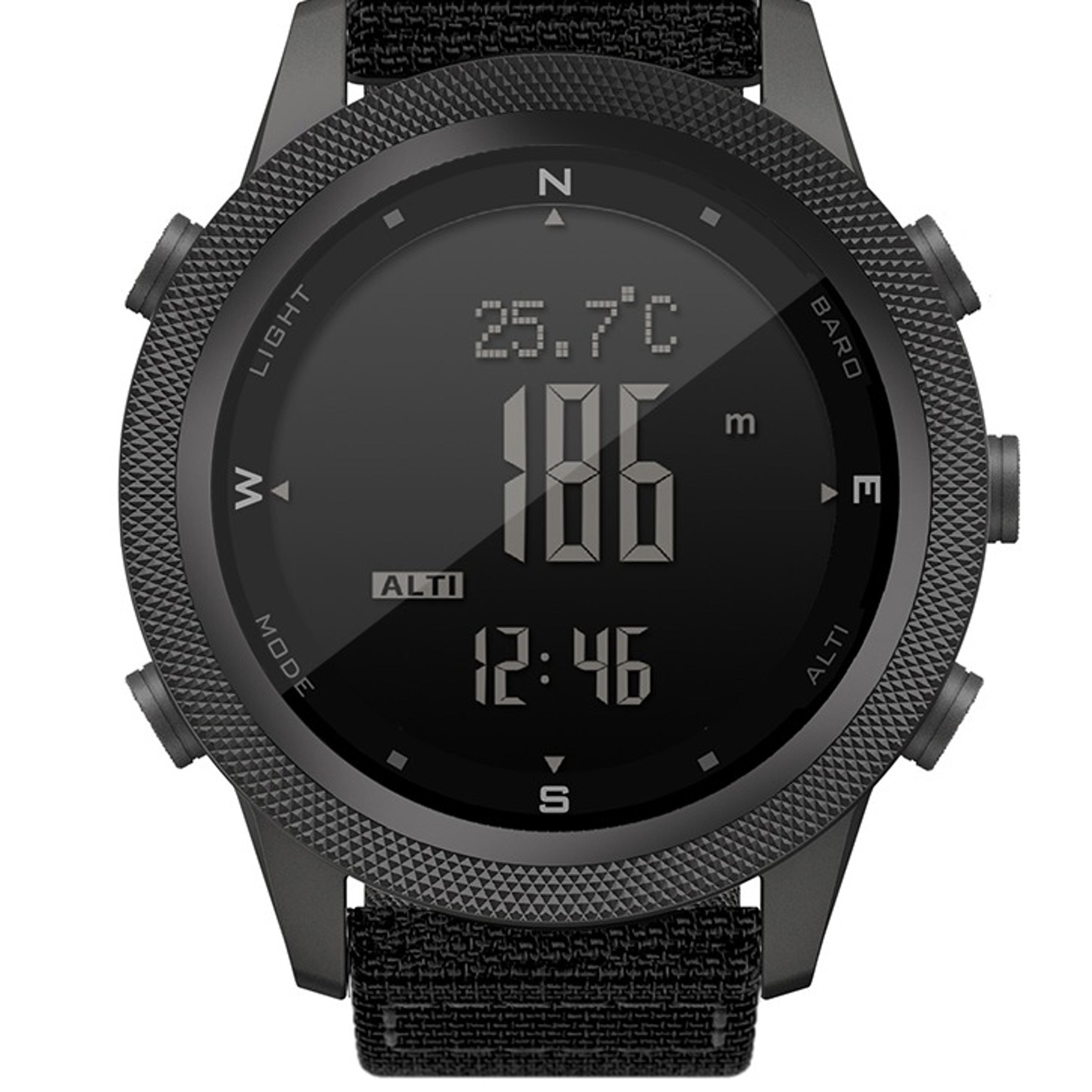 outdoor sports watch with altimeter compass and 50m water resistance