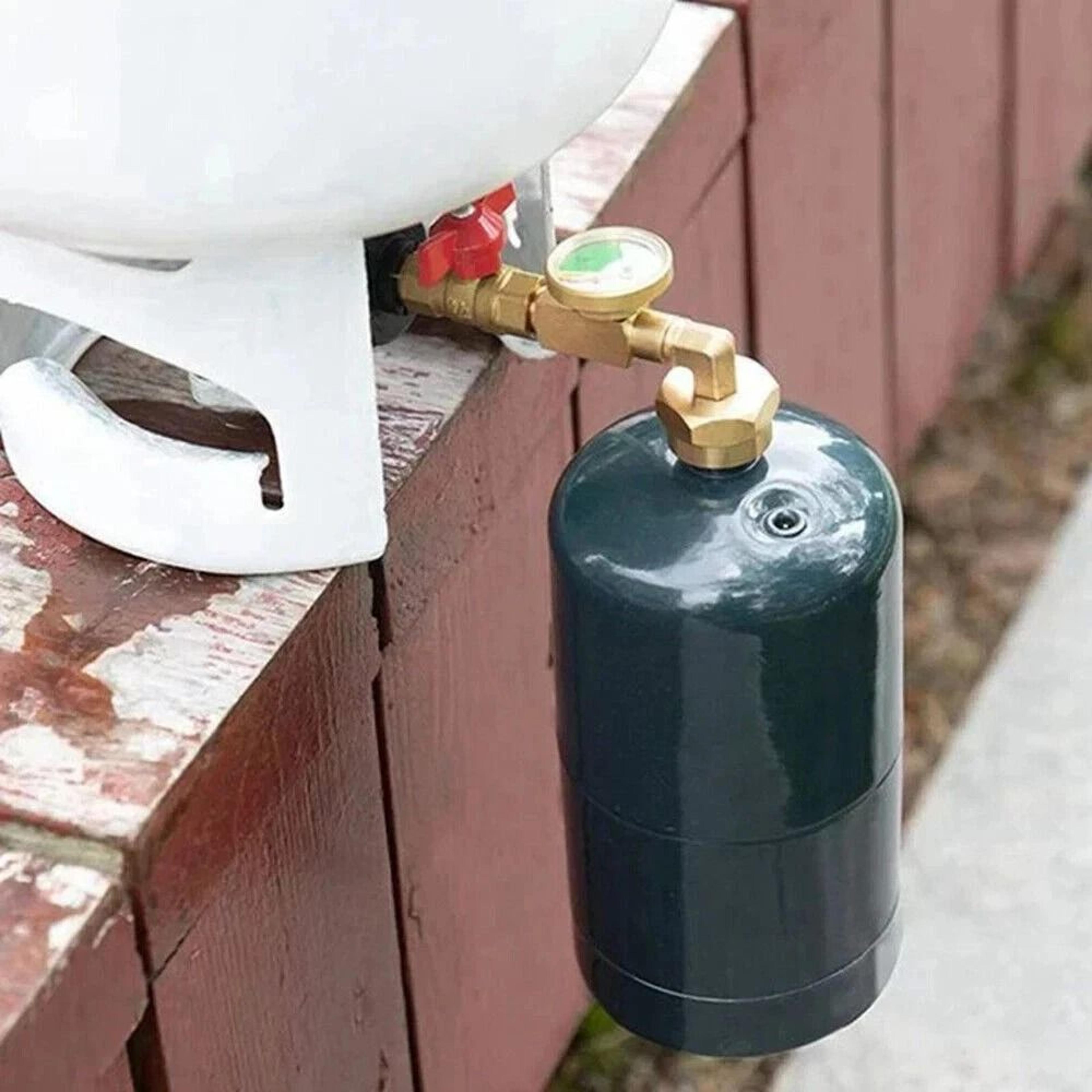 propane refill adapter with gauge & control valve