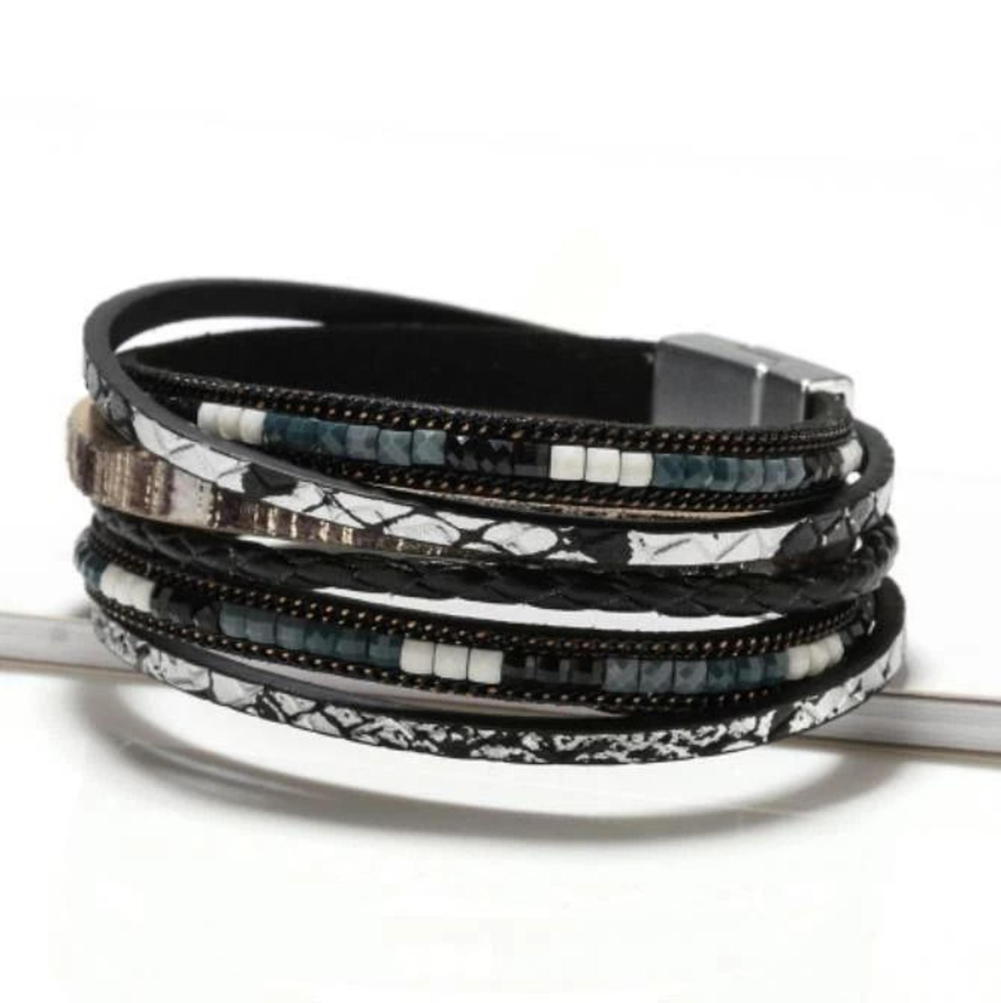 multilayer leather bracelet for men & women stylish wristband bangle jewelry set