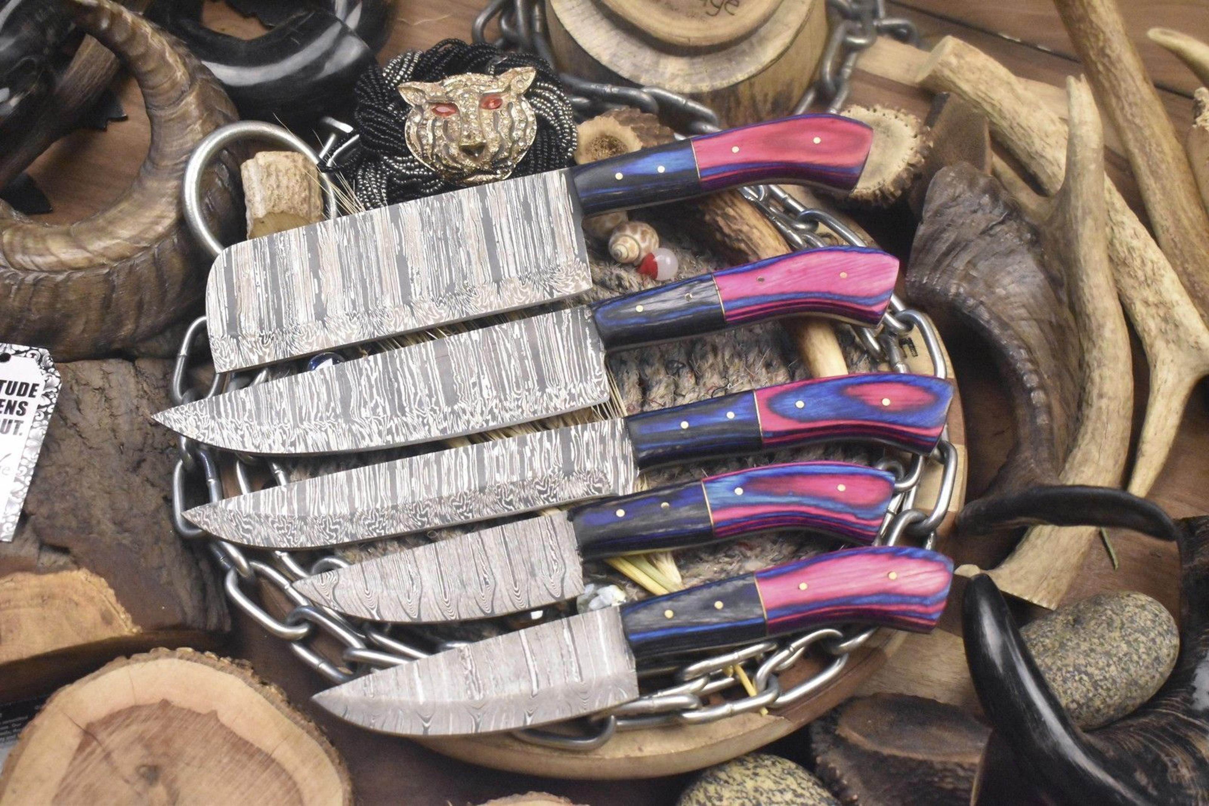 artisan damascus chef knife collection | 5 pc hand-forged twist pattern blades