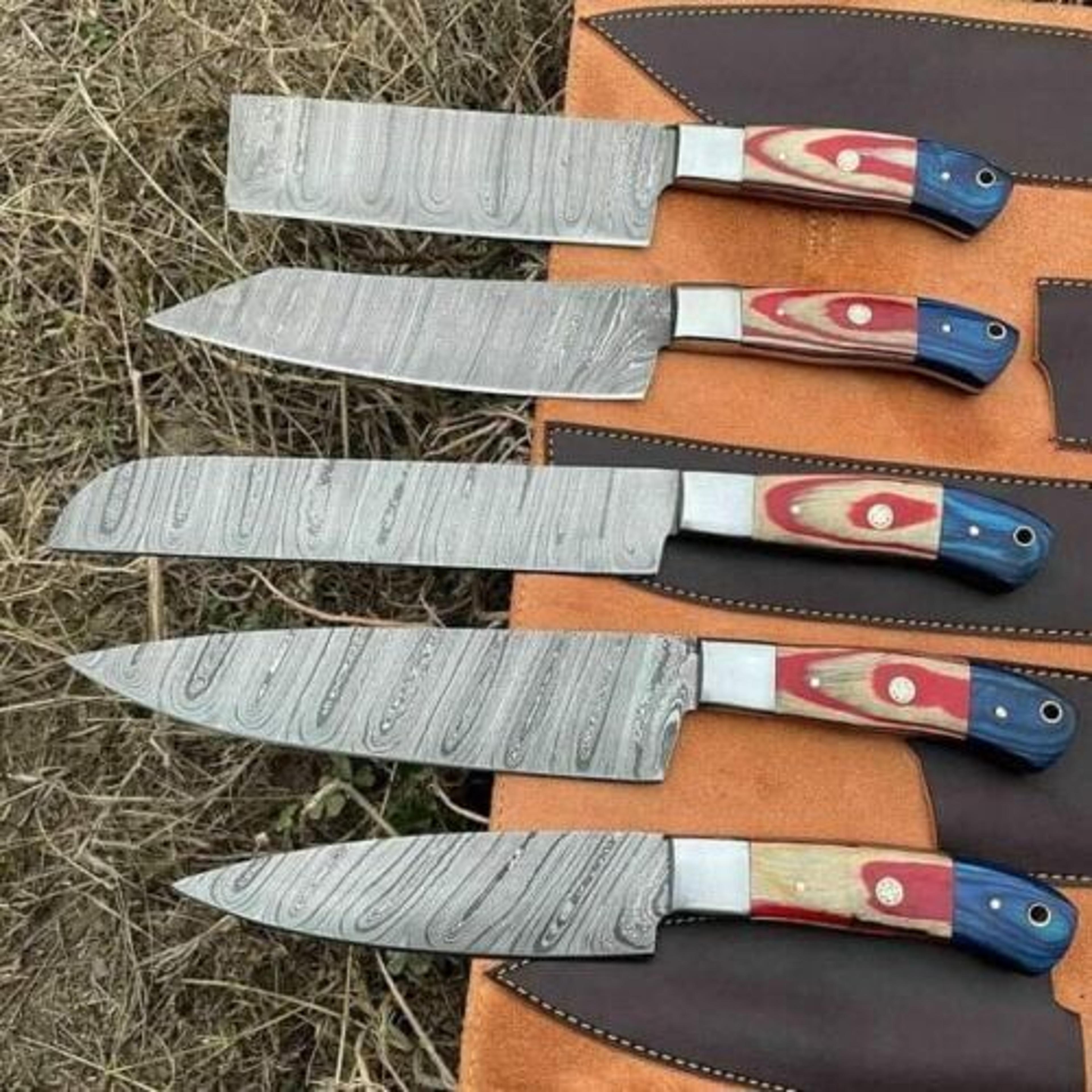 high carbon handmade damascus kitchen knives with rosewood handles