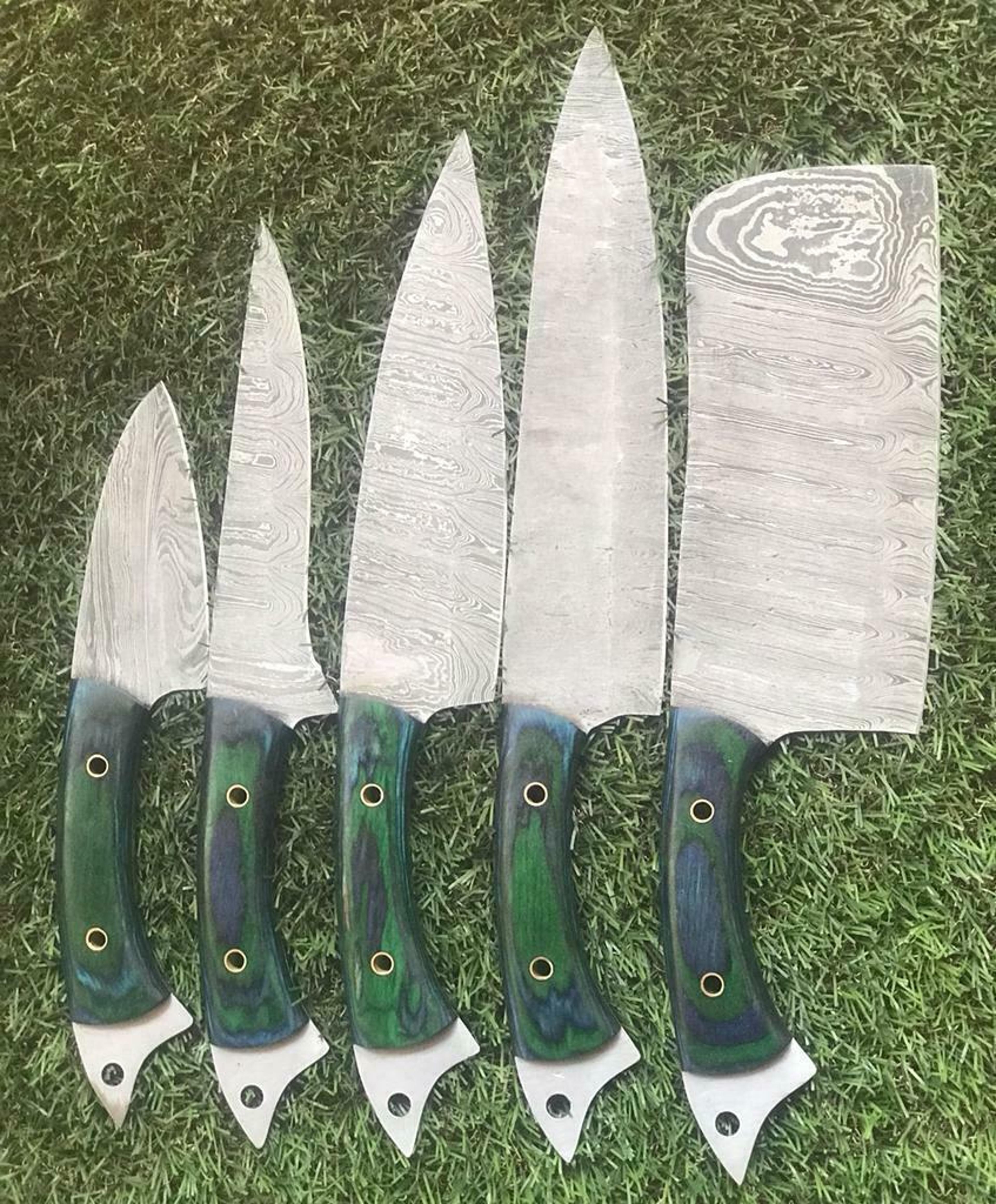 unique twist damascus chef knives – custom handmade full set