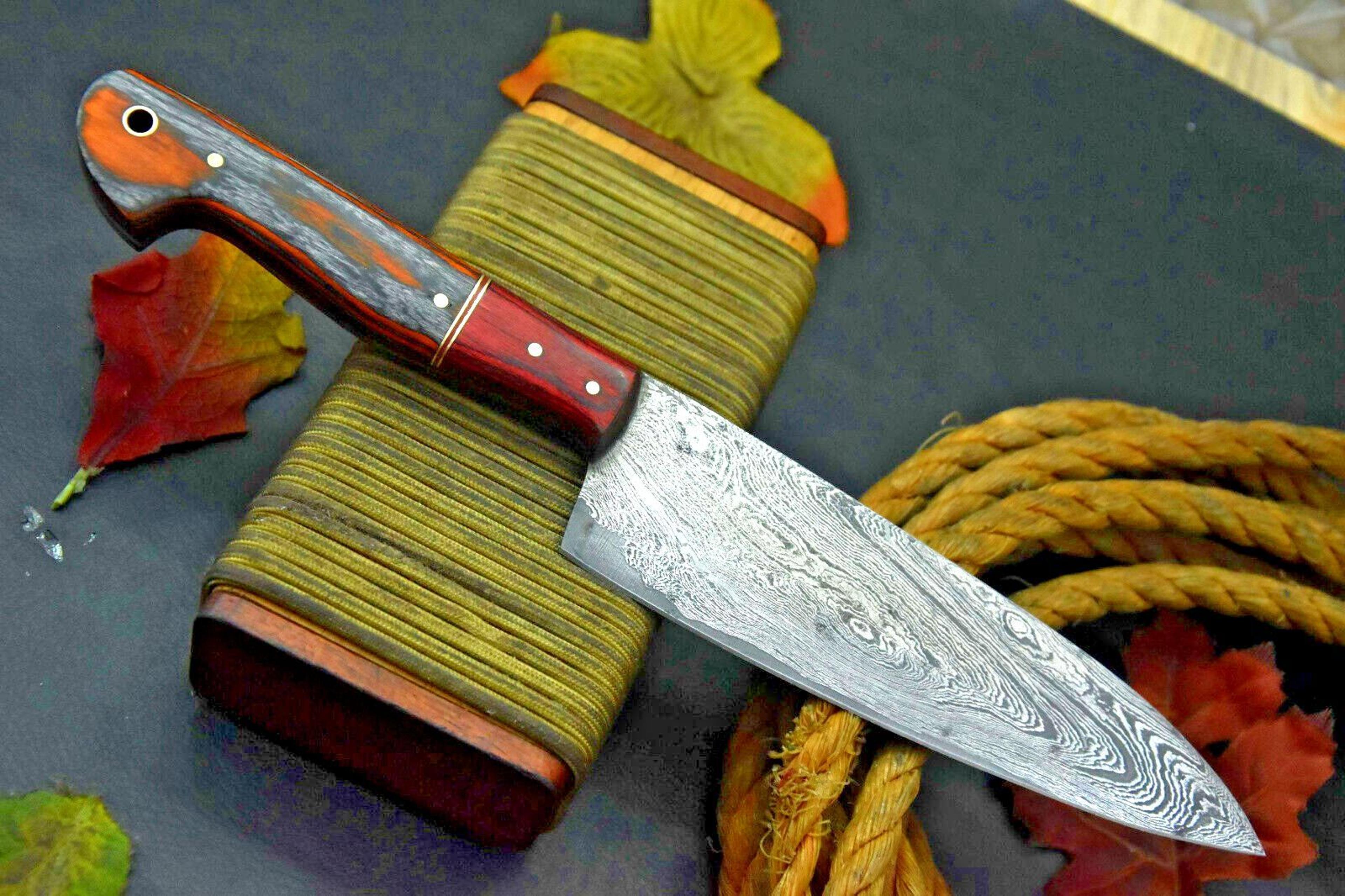 professional damascus steel fixed blade kitchen knife – walnut handle