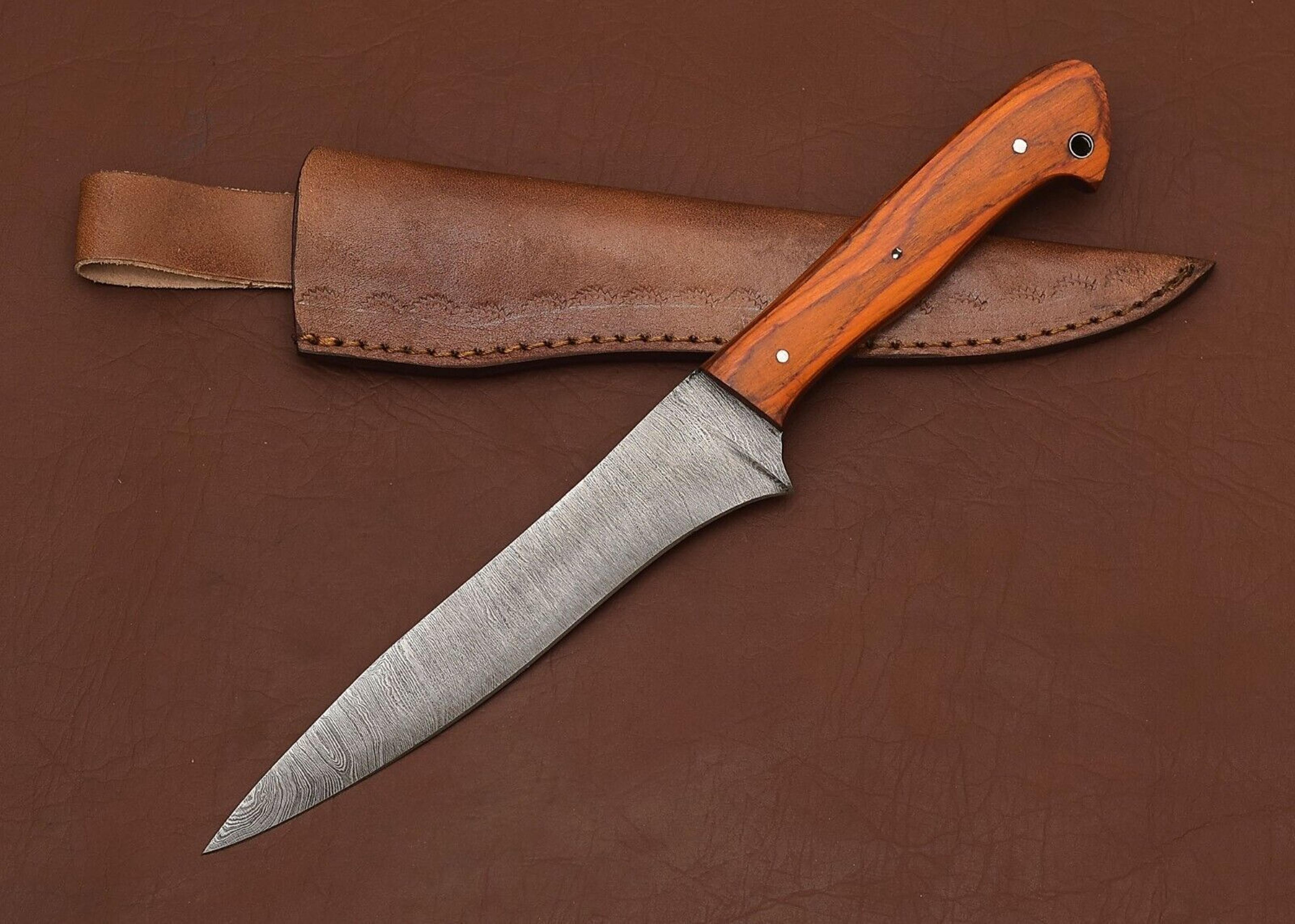 damascus elegance – hand-forged chef fillet knife with leather sheath & wood grip