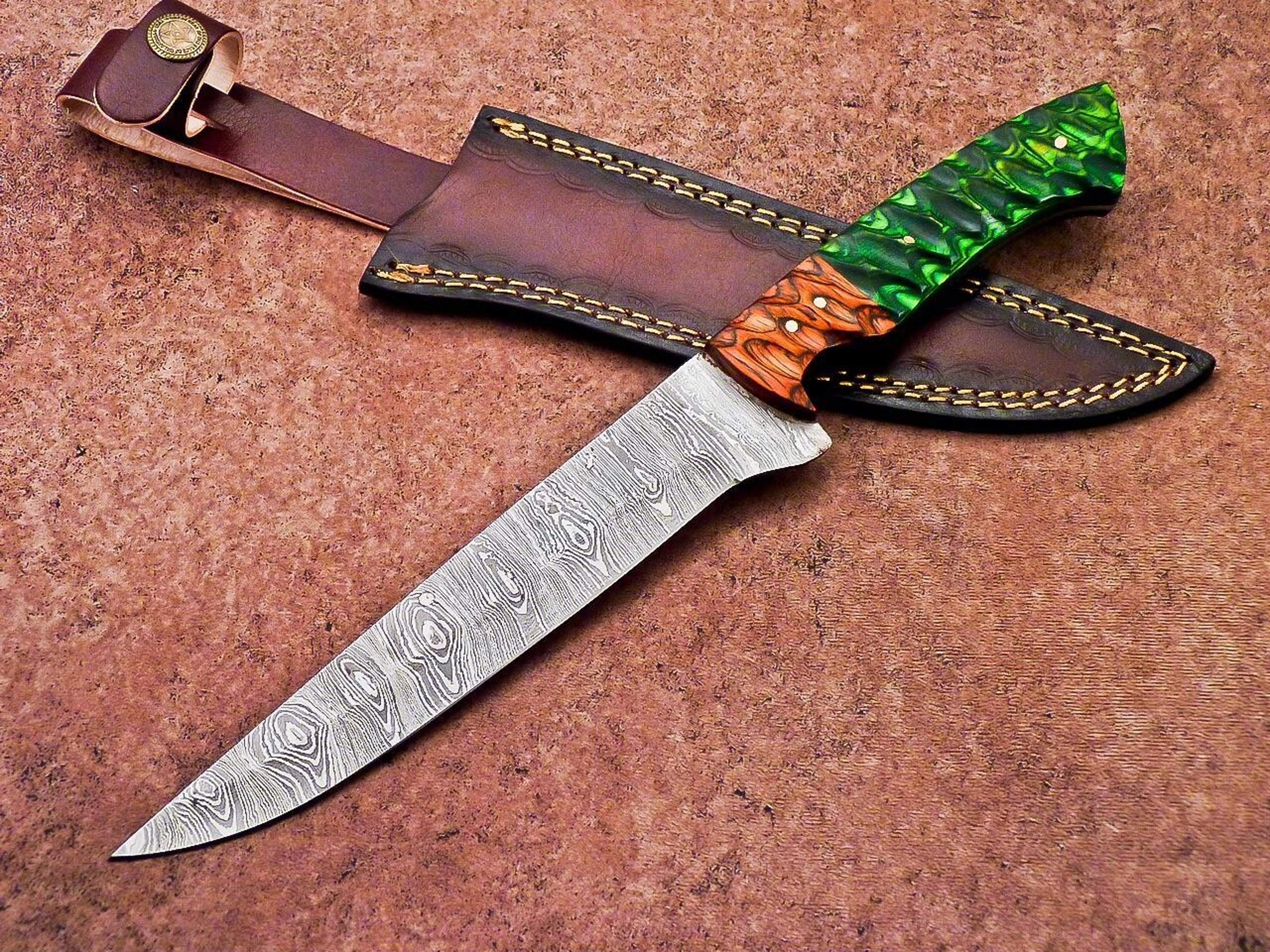 traditional handmade damascus knife – wooden handle with leather sheath