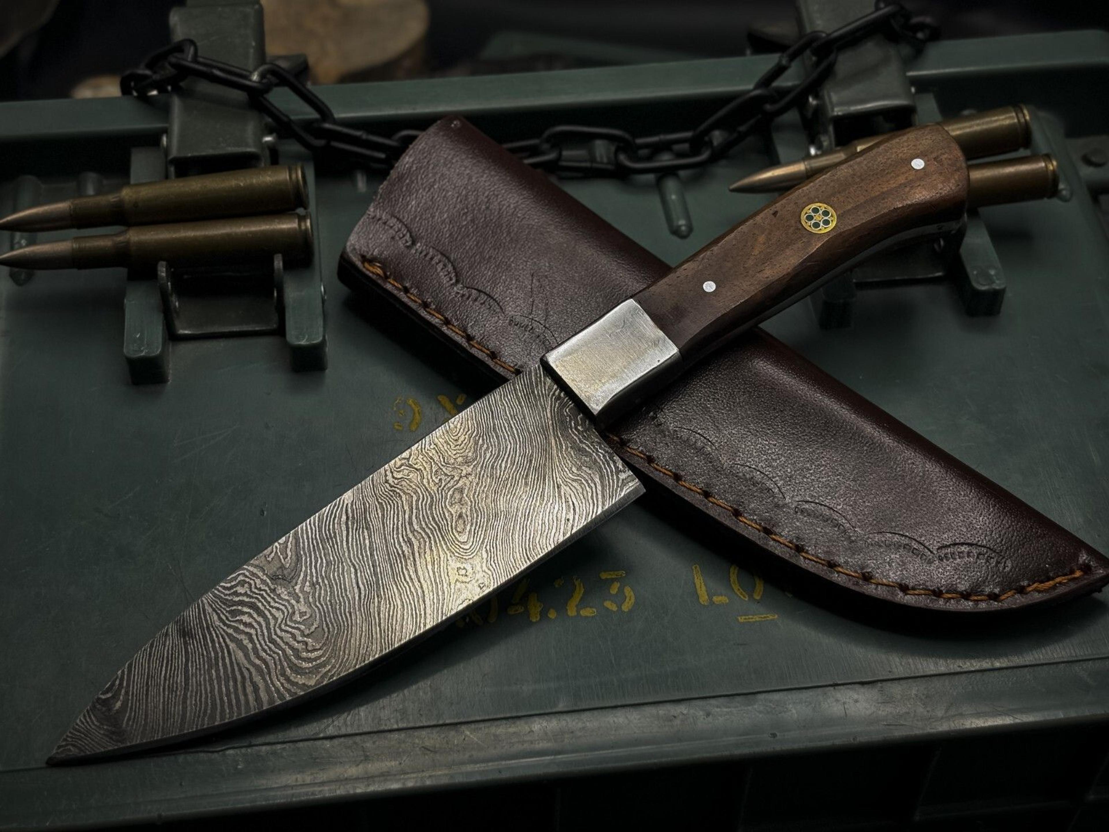 handmade damascus kitchen chef knife | natural wood craft handle