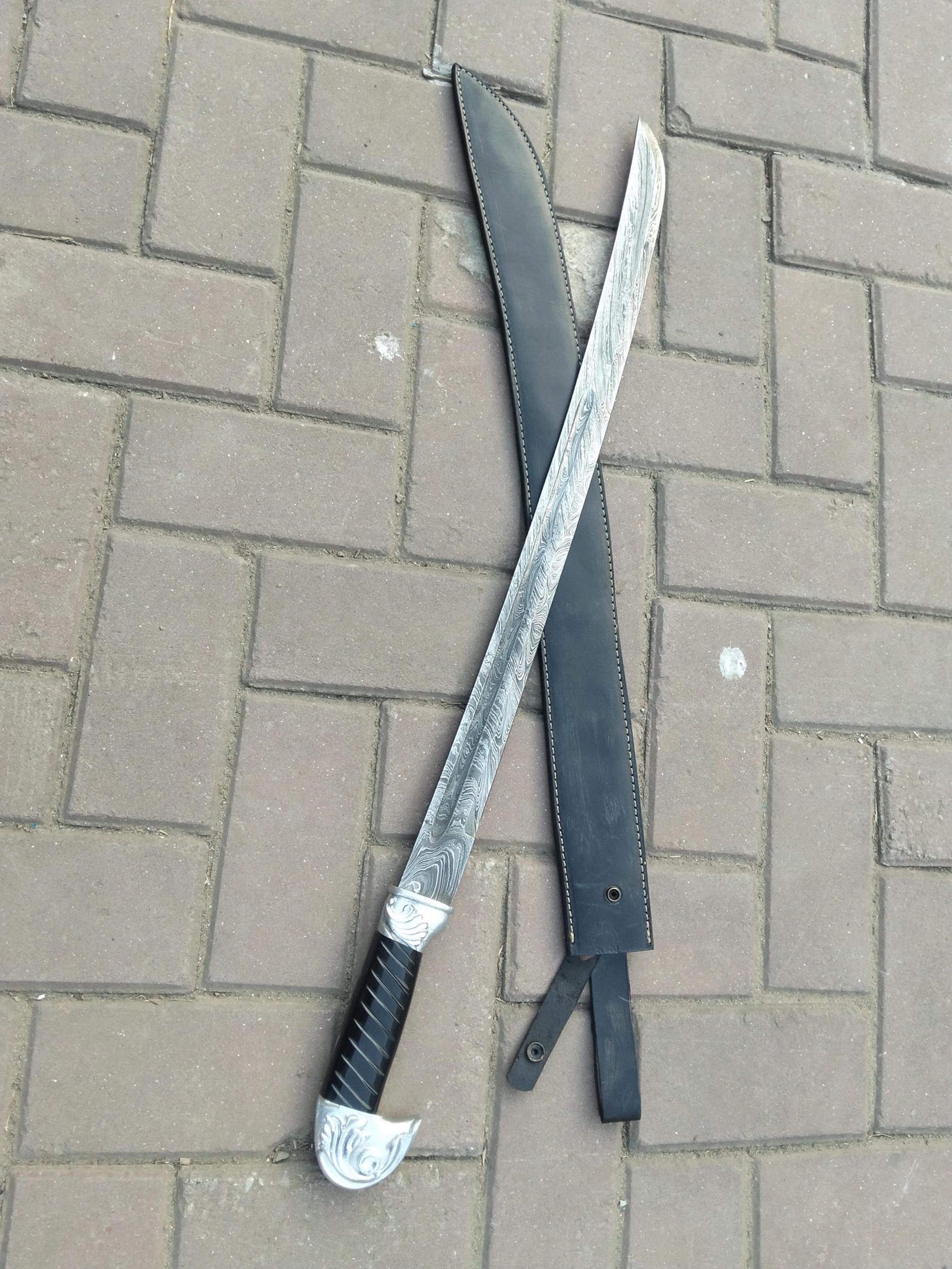 33in damascus pattern fantasy katana sword with curved steel blade, black handle & leather sheath