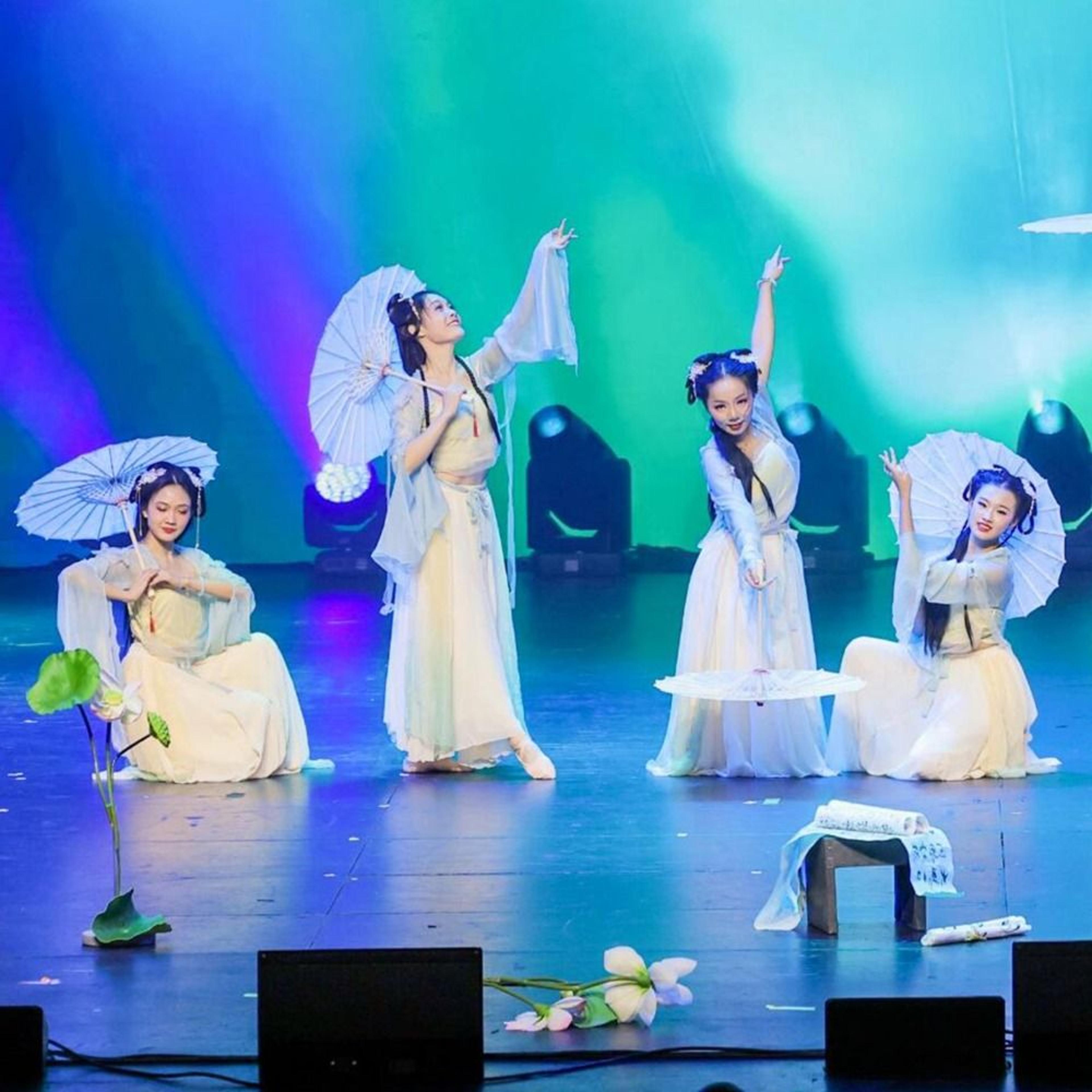 colorful antique style hanfu oil paper umbrella for cosplay & dance