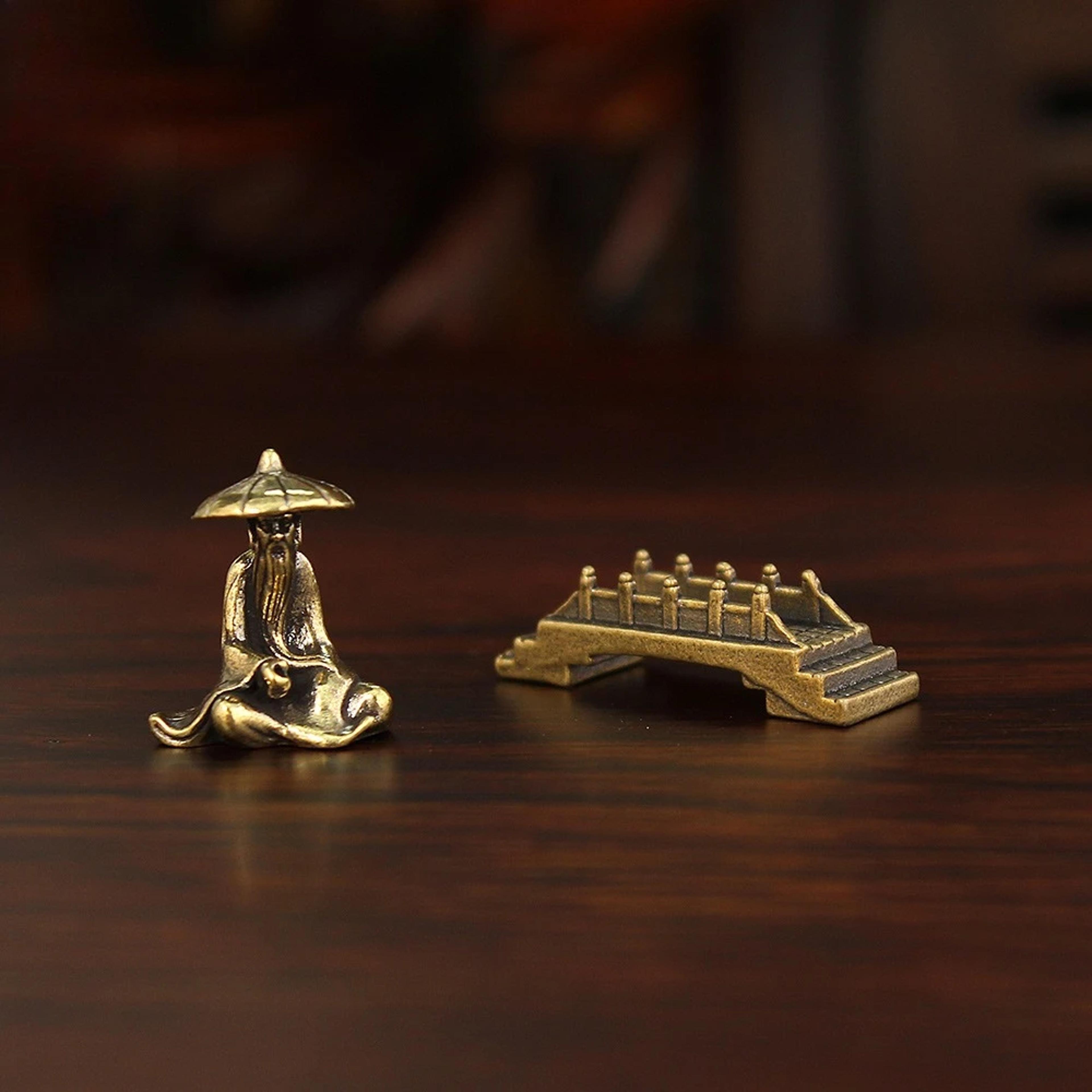 mini desktop ornament, vintage brass fisherman on bridge for home office decoration