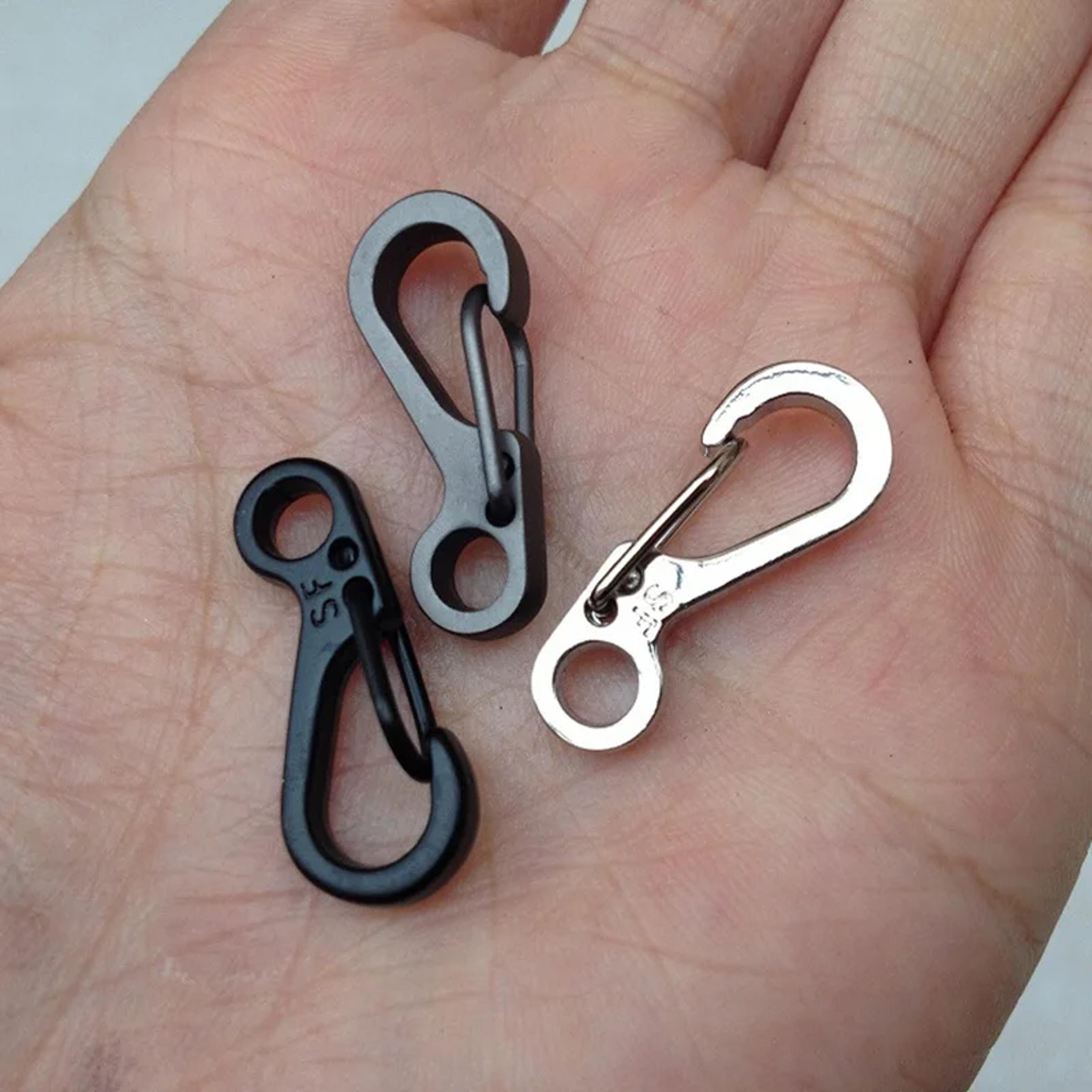 heavy duty edc carabiner clip, spring snap hook keychain for backpack, camping gear and outdoor utility