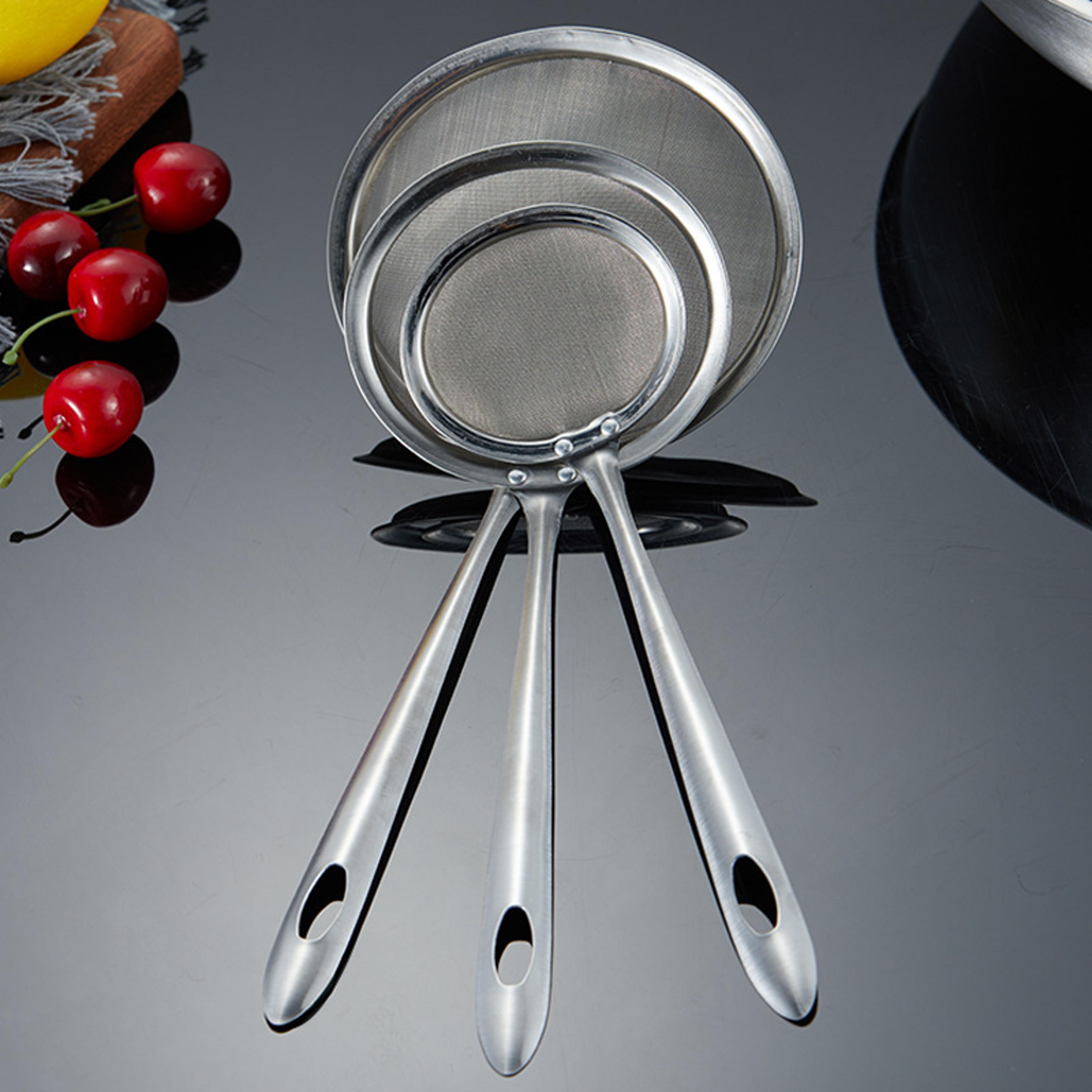 stainless steel mesh strainer spoon, oil skimmer with heat resistant handle, dishwasher safe