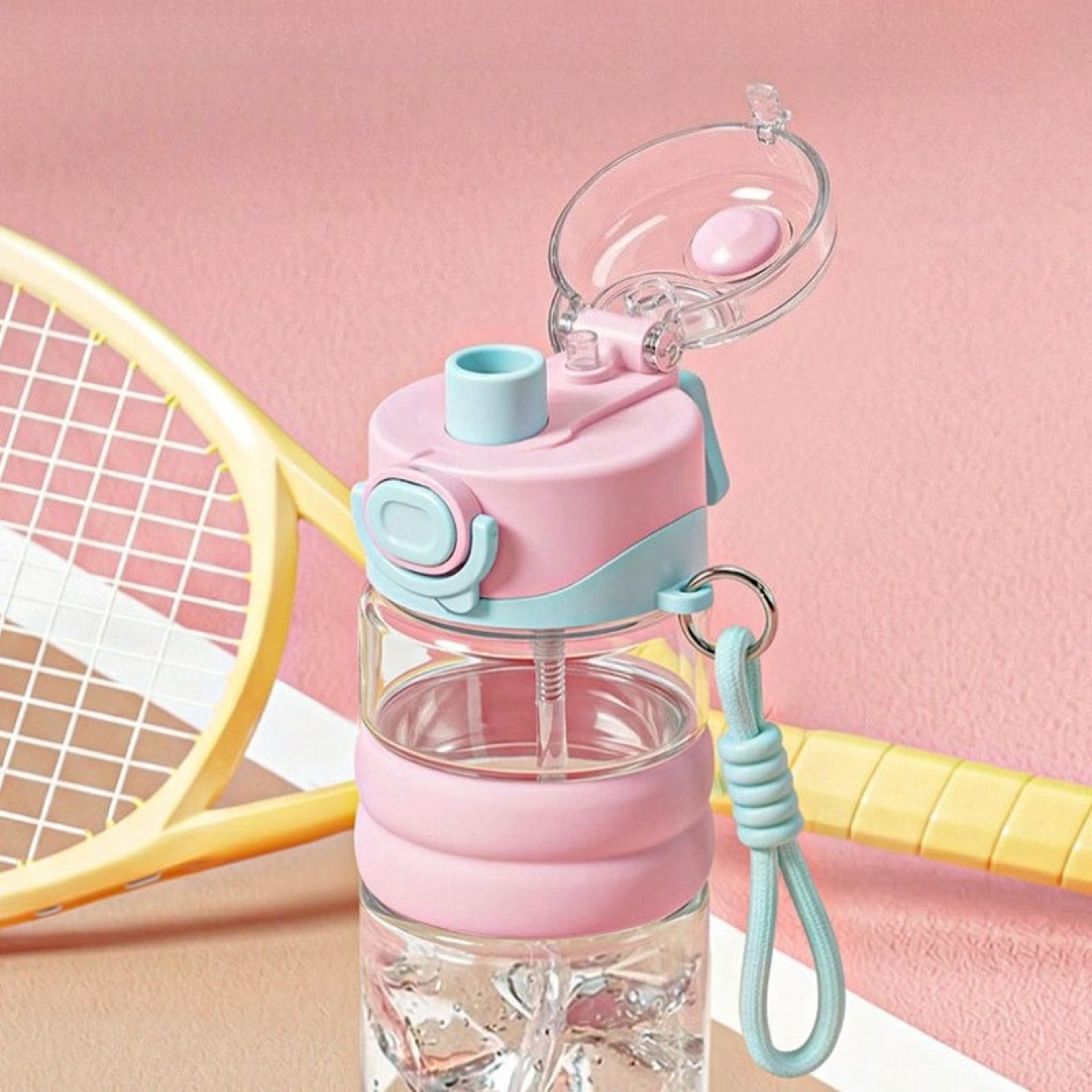 cooling mist sports water bottle with spray large capacity portable hydration cup with strap