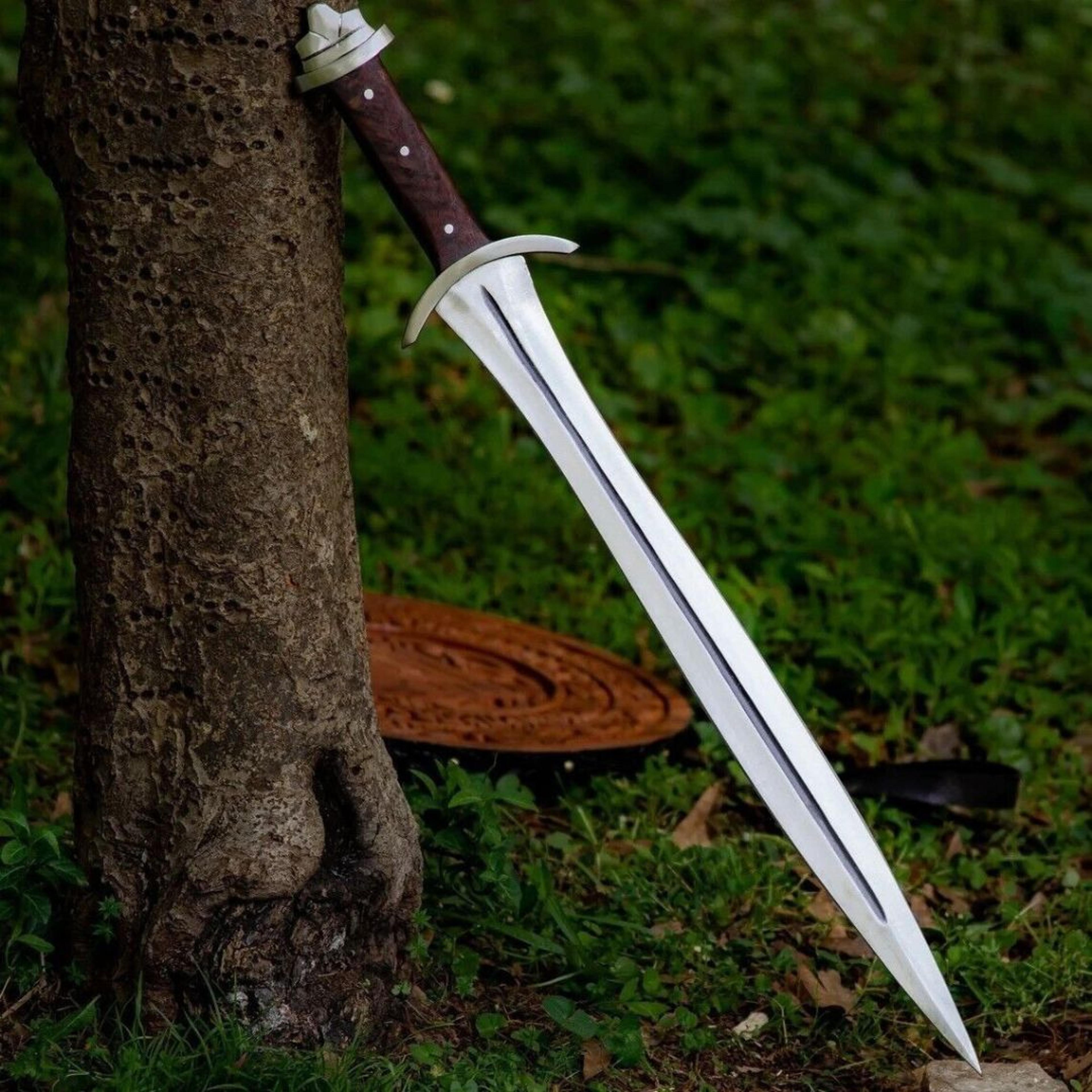 handmade sword d2 steel viking sword hunting unique sword survival double edged