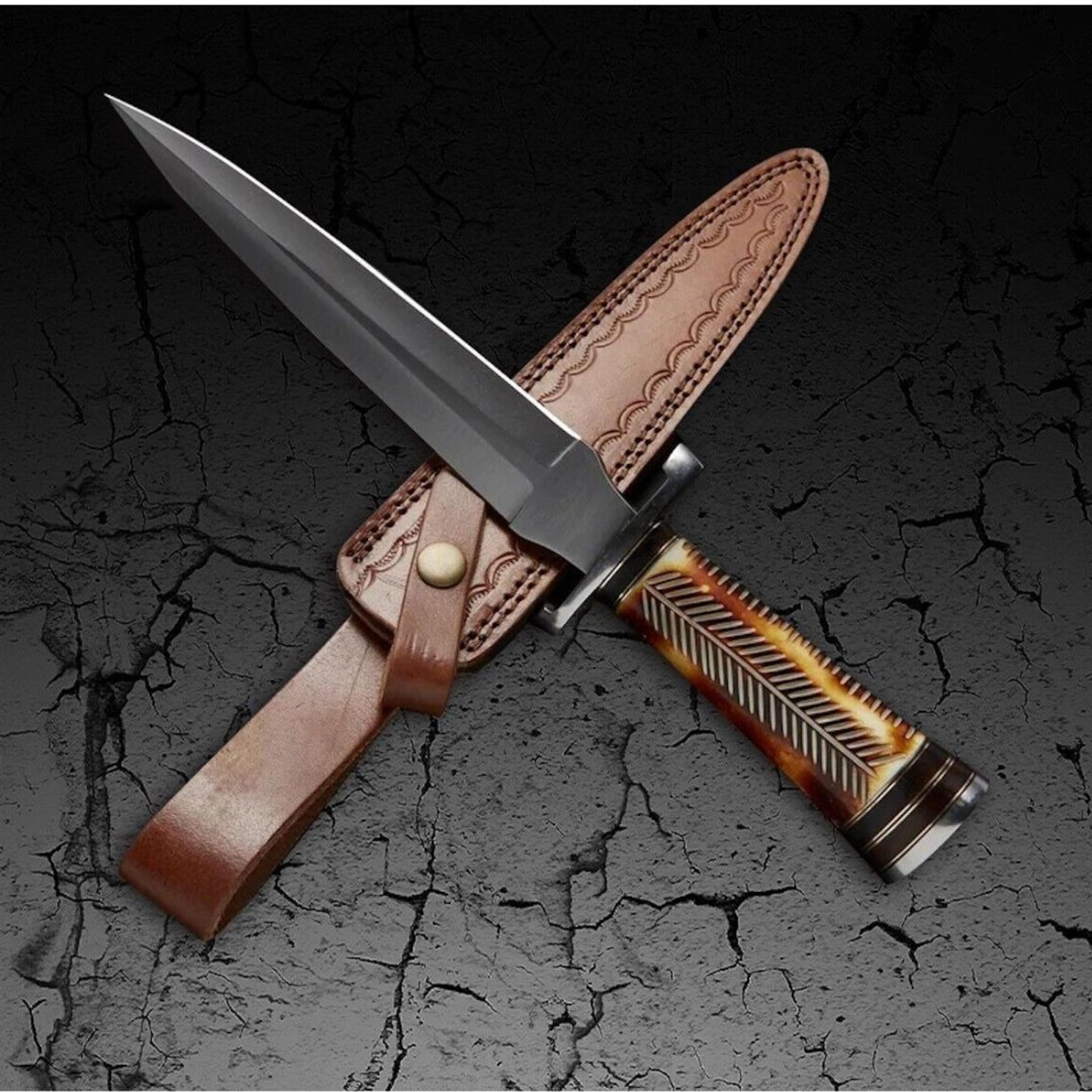 hand engraved handle dagger knife camel bone handle double edged hunting knife