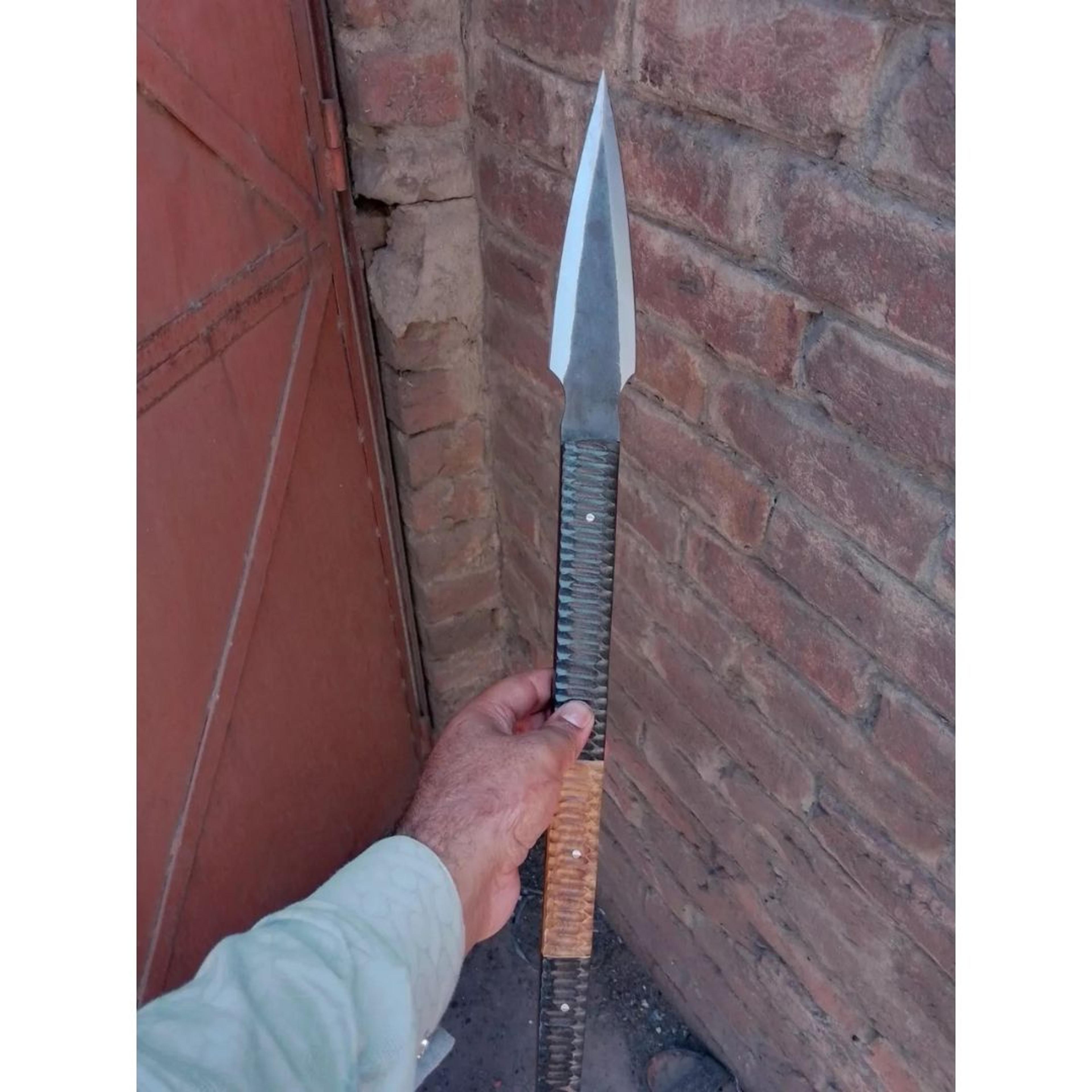 spear head knife custom handmade carbon steel full tang survival knife outdoor
