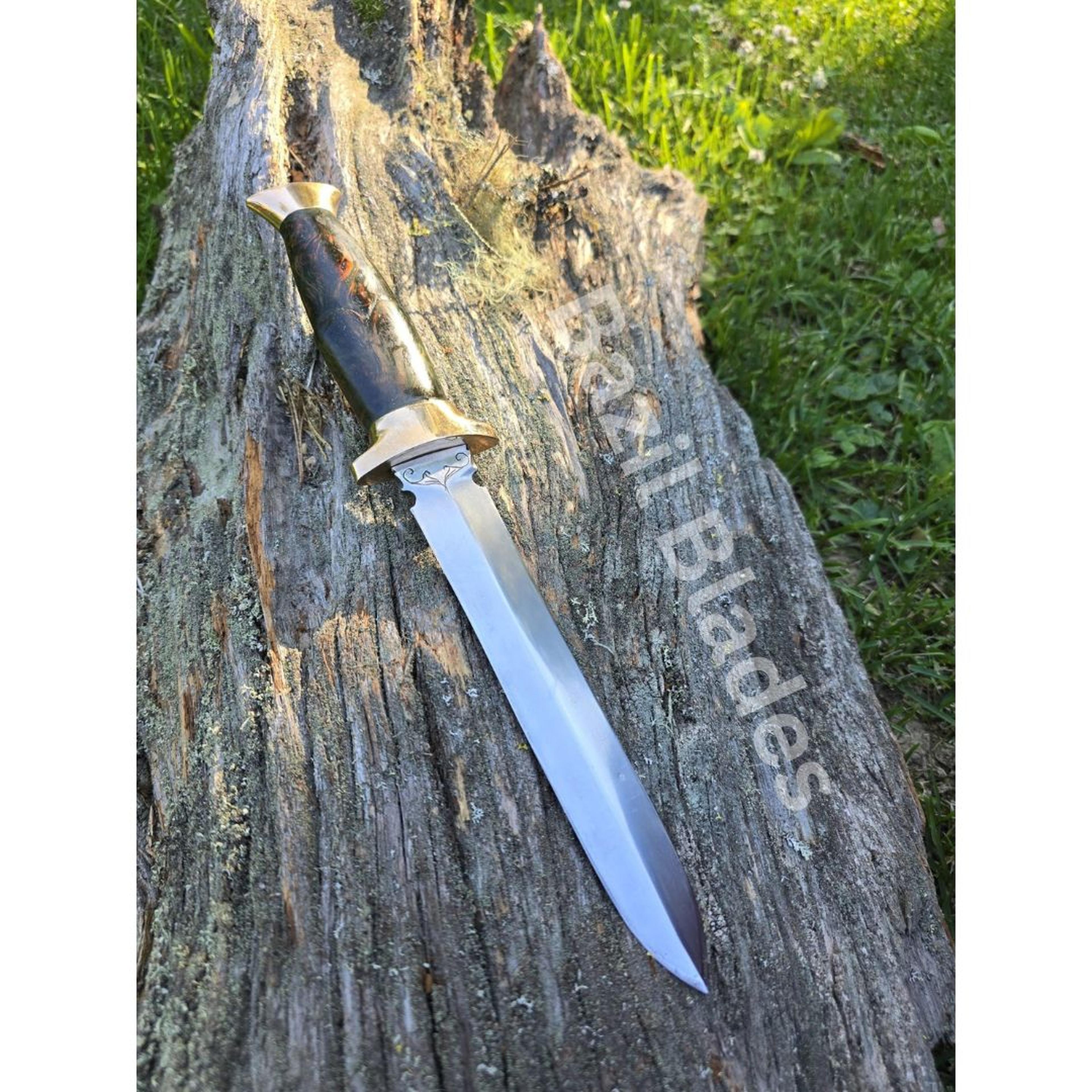 wood handle custom knife d2 steel hunting dagger knife survival and camping knif