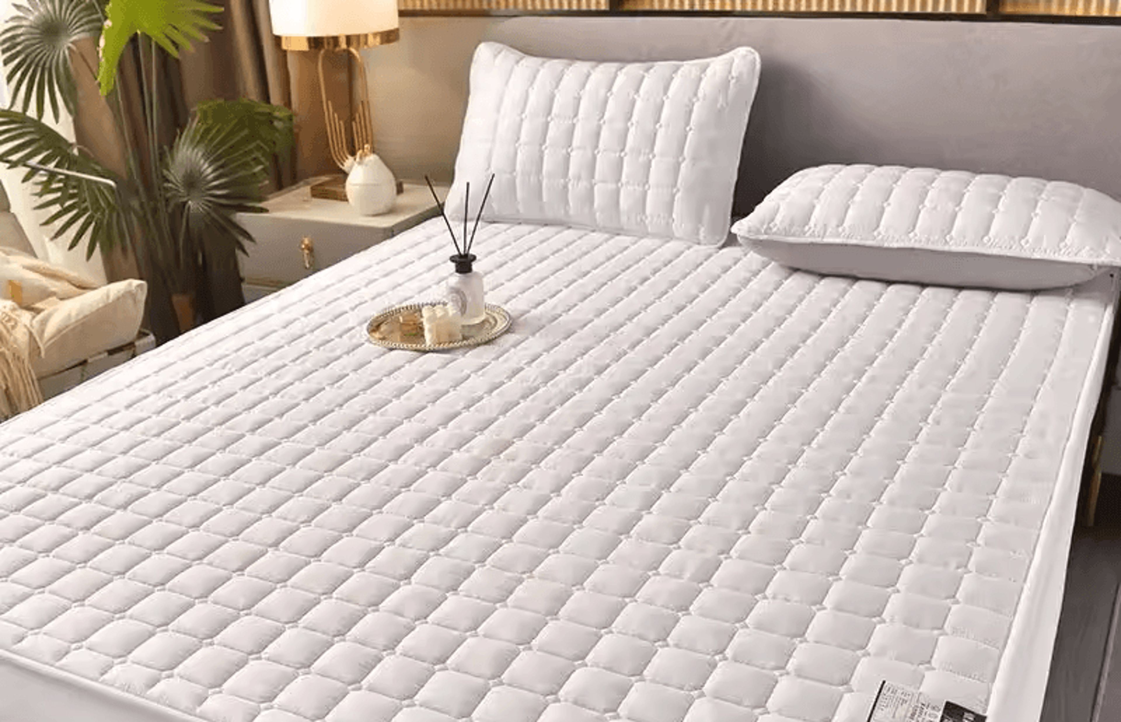 breathable quilted mattress cover, soft skin friendly, anti mite, anti bacterial bed protector fitted sheet