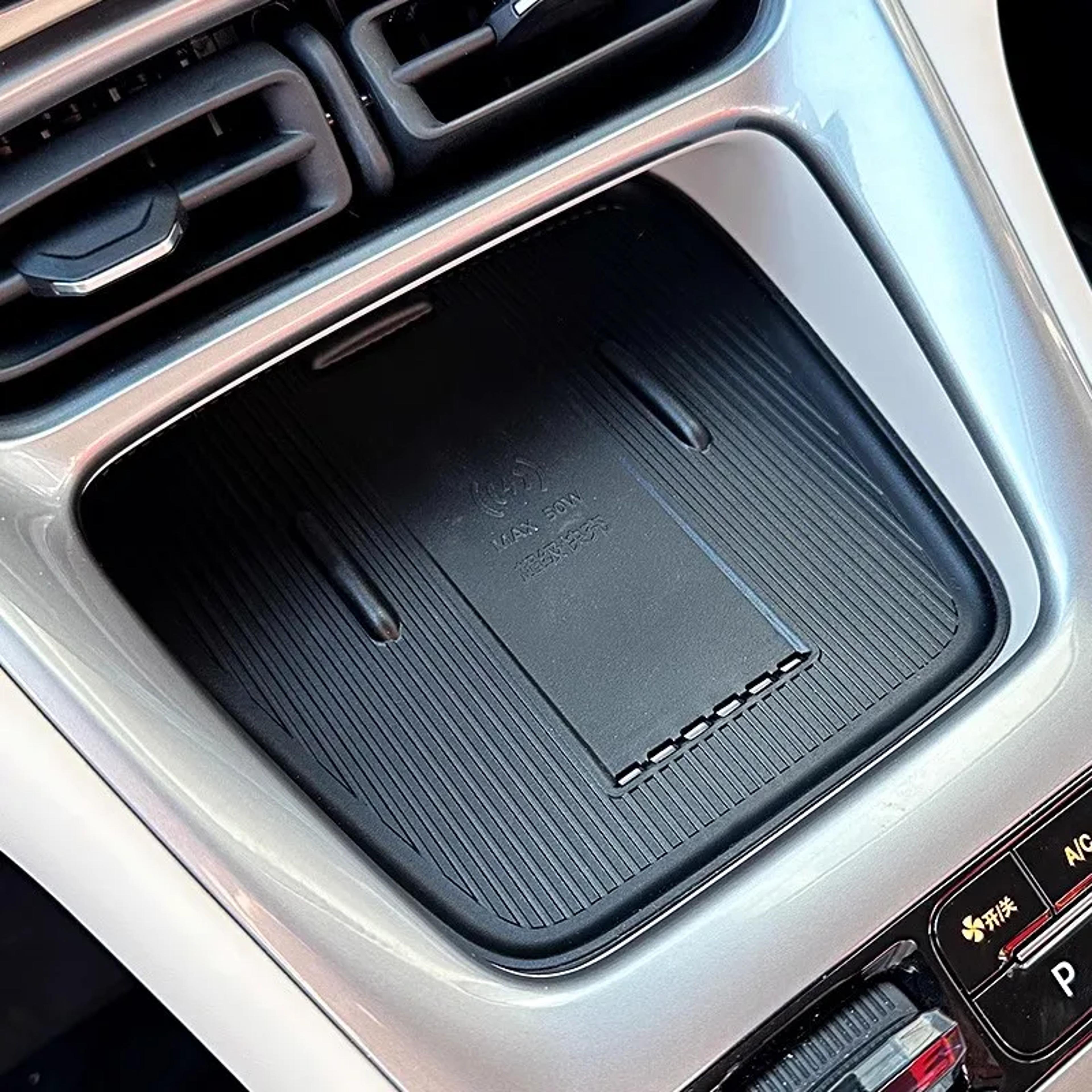 geely wireless charging mat silicone anti slip center console pad for xingyuans