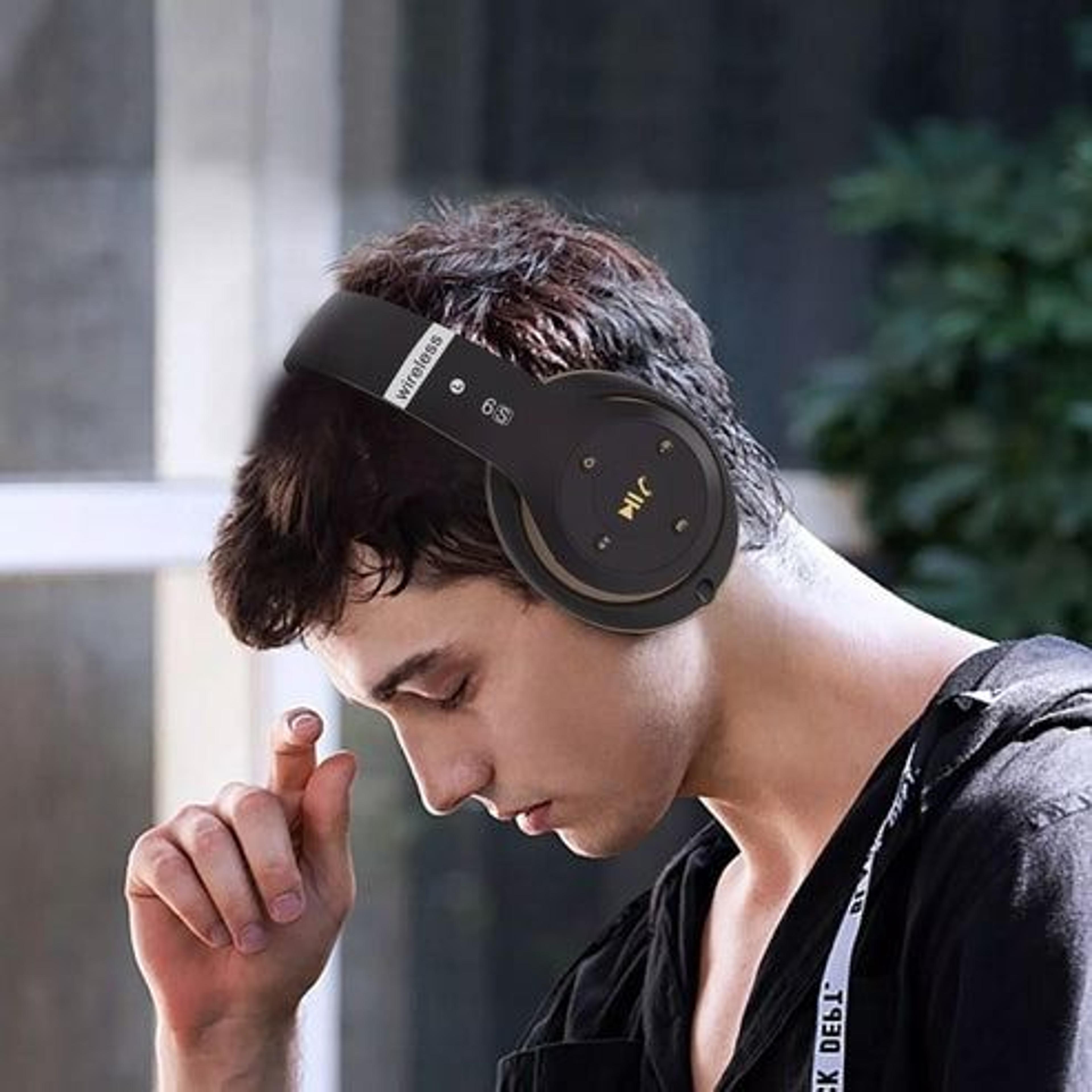 bluetooth wireless headphones, noise cancelling stereo earphones, over ear headset with deep bass & clear audio
