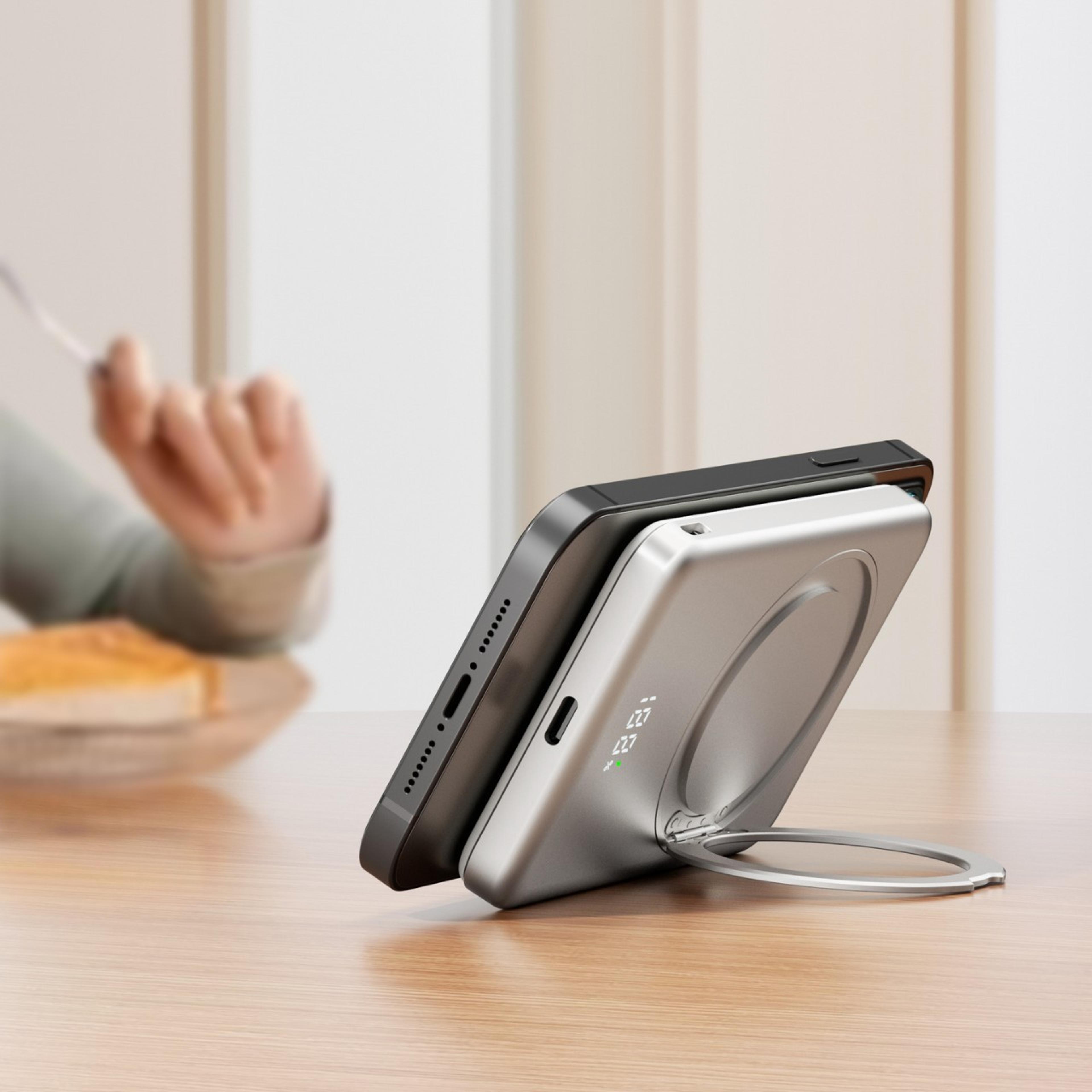 magsafe power bank magnetic wireless charger with fast charging & foldable stand