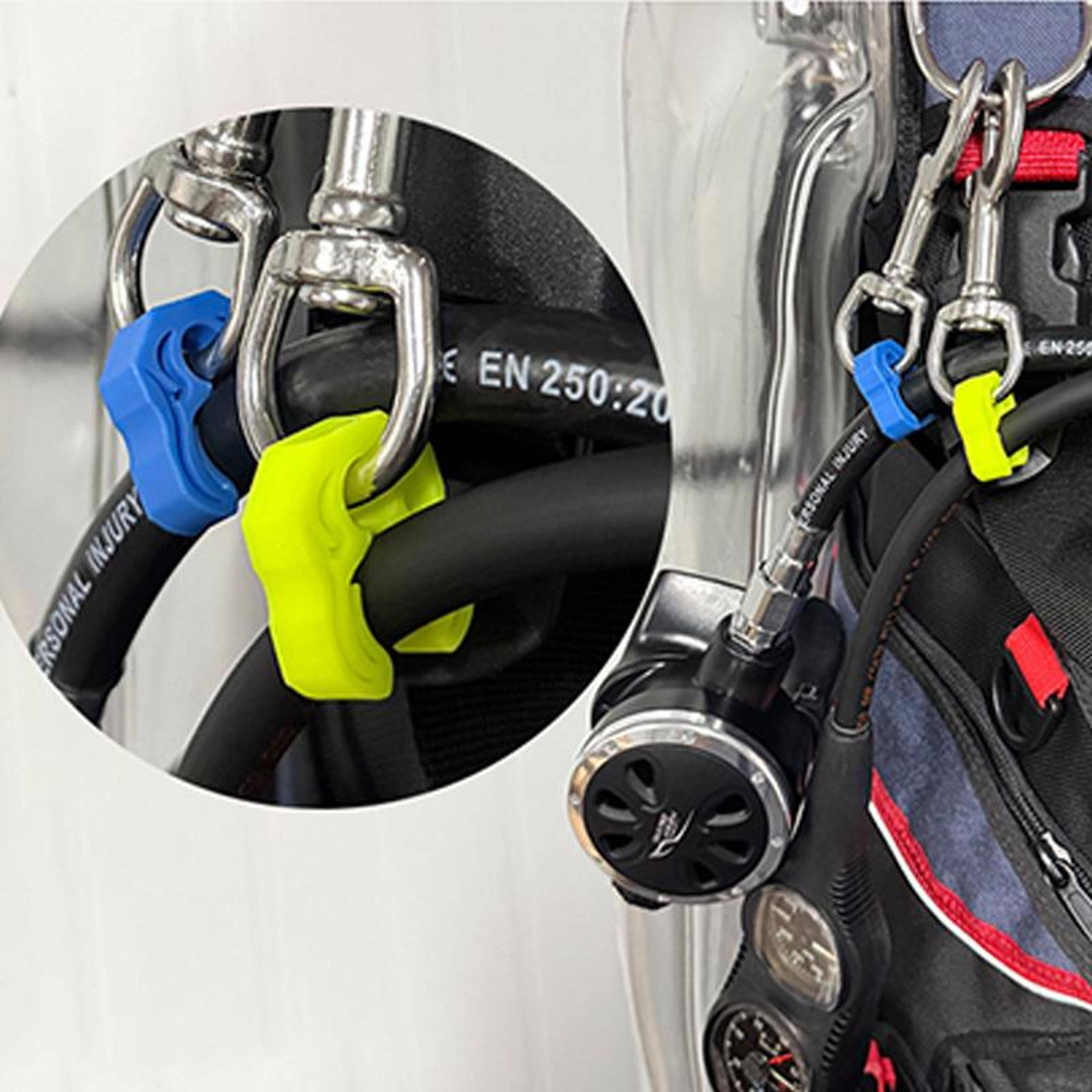 scuba diving hose holder quick release bcd hose clip for pressure gauge & second stage regulator