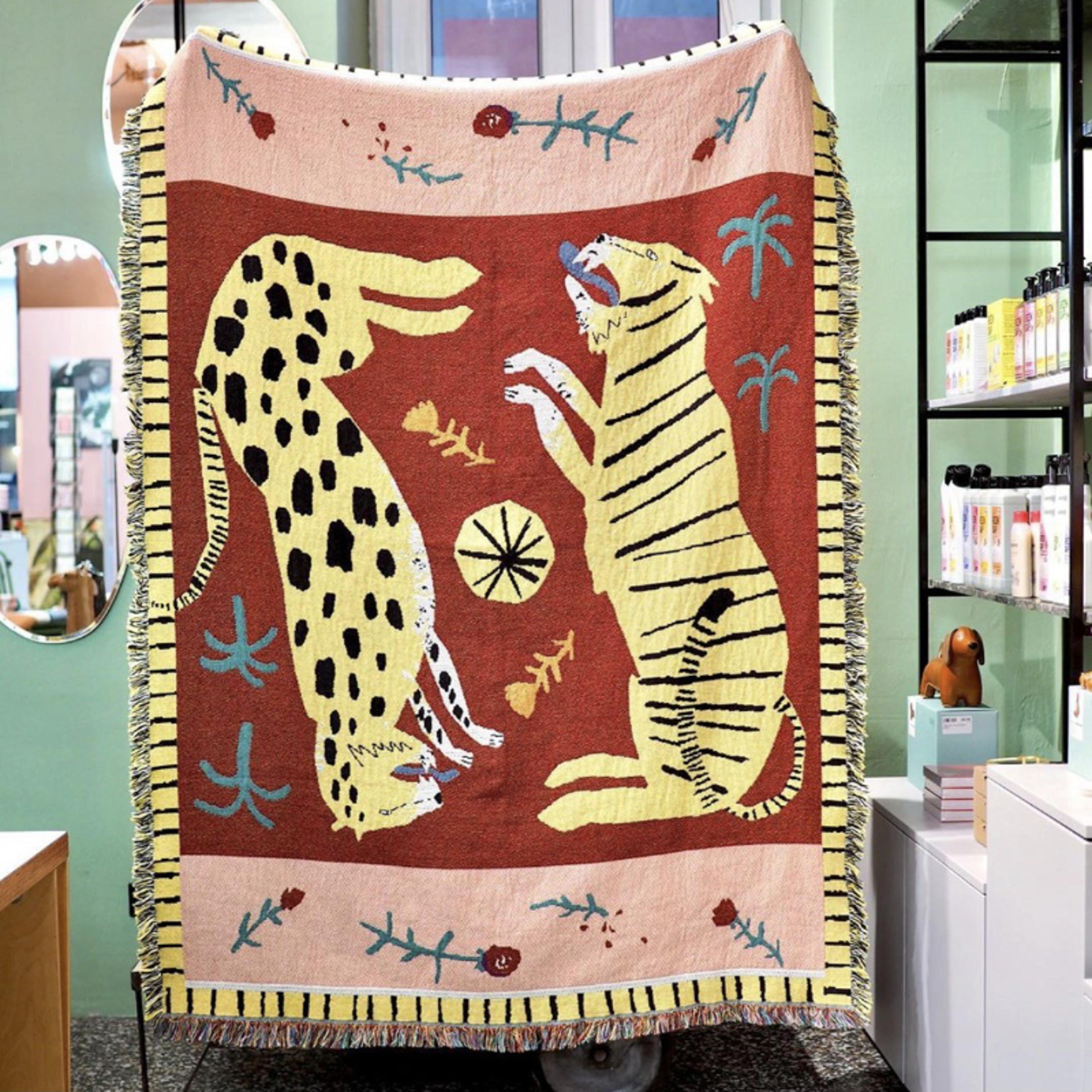 boho leopard tiger jacquard throw blanket with fringe woven safari animal print home decor