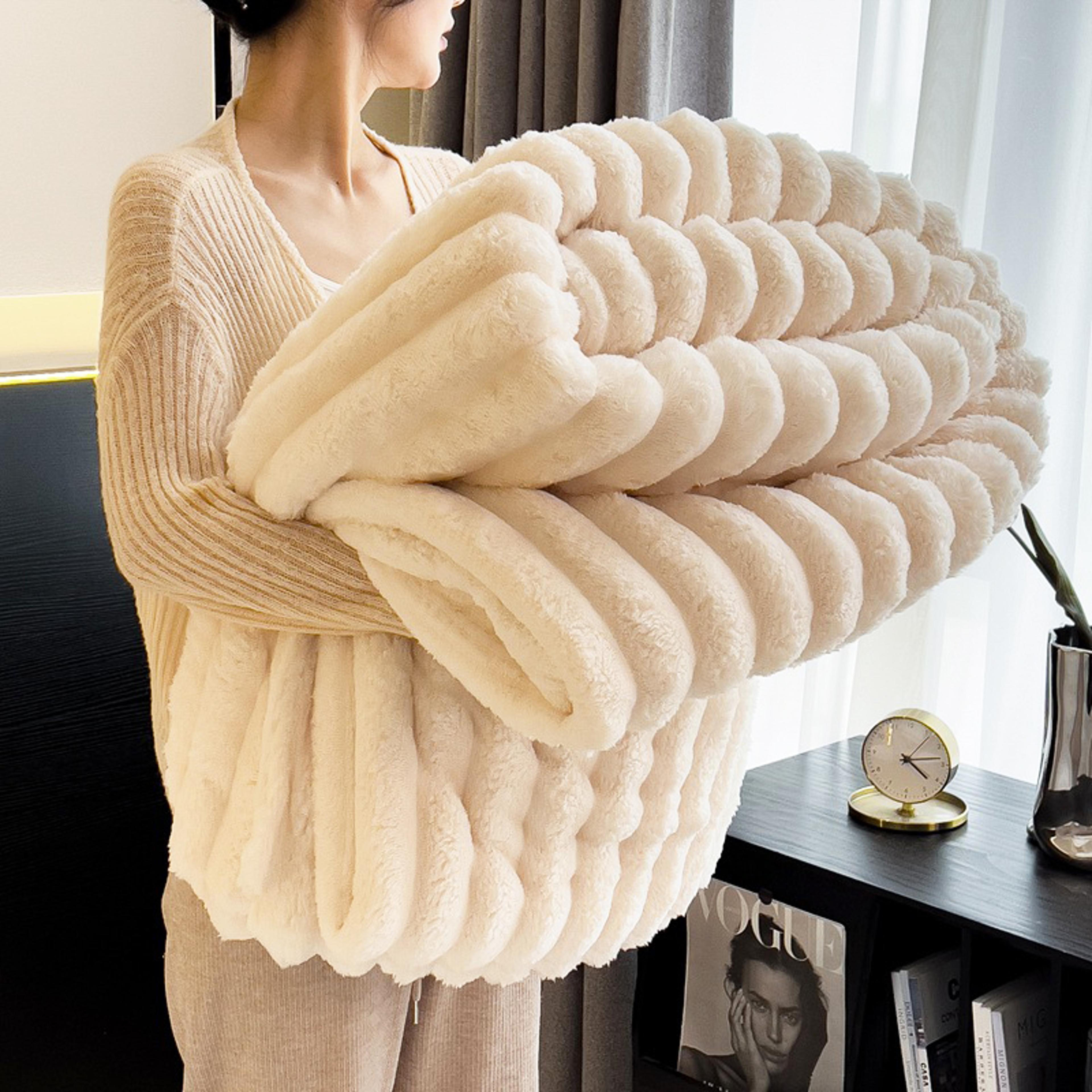 luxury faux rabbit fur blanket ultra soft throw blanket for sofa, bed & cozy lounging