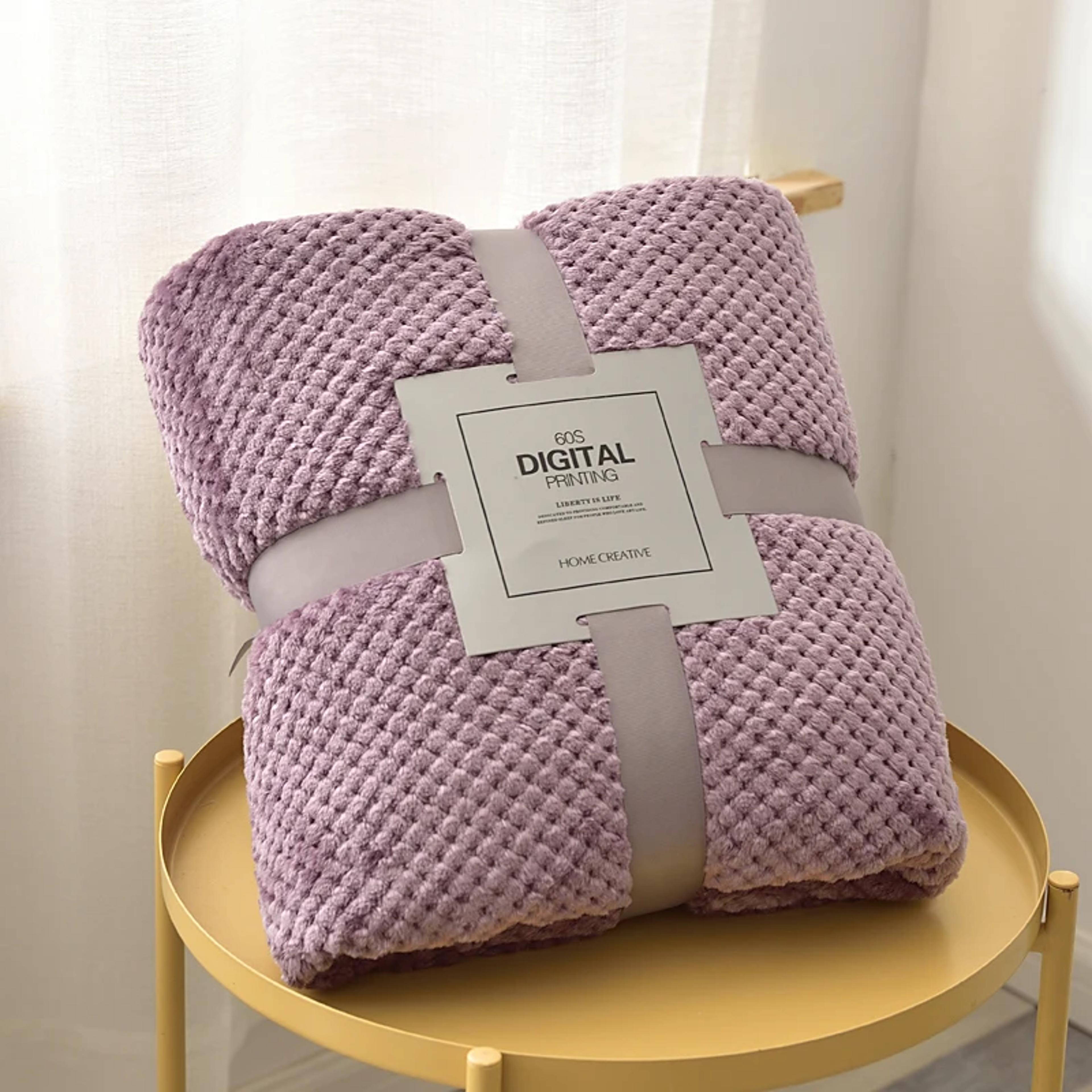 luxury coral velvet blanket ultra soft flannel throw blanket for sofa, bed & all season comfort