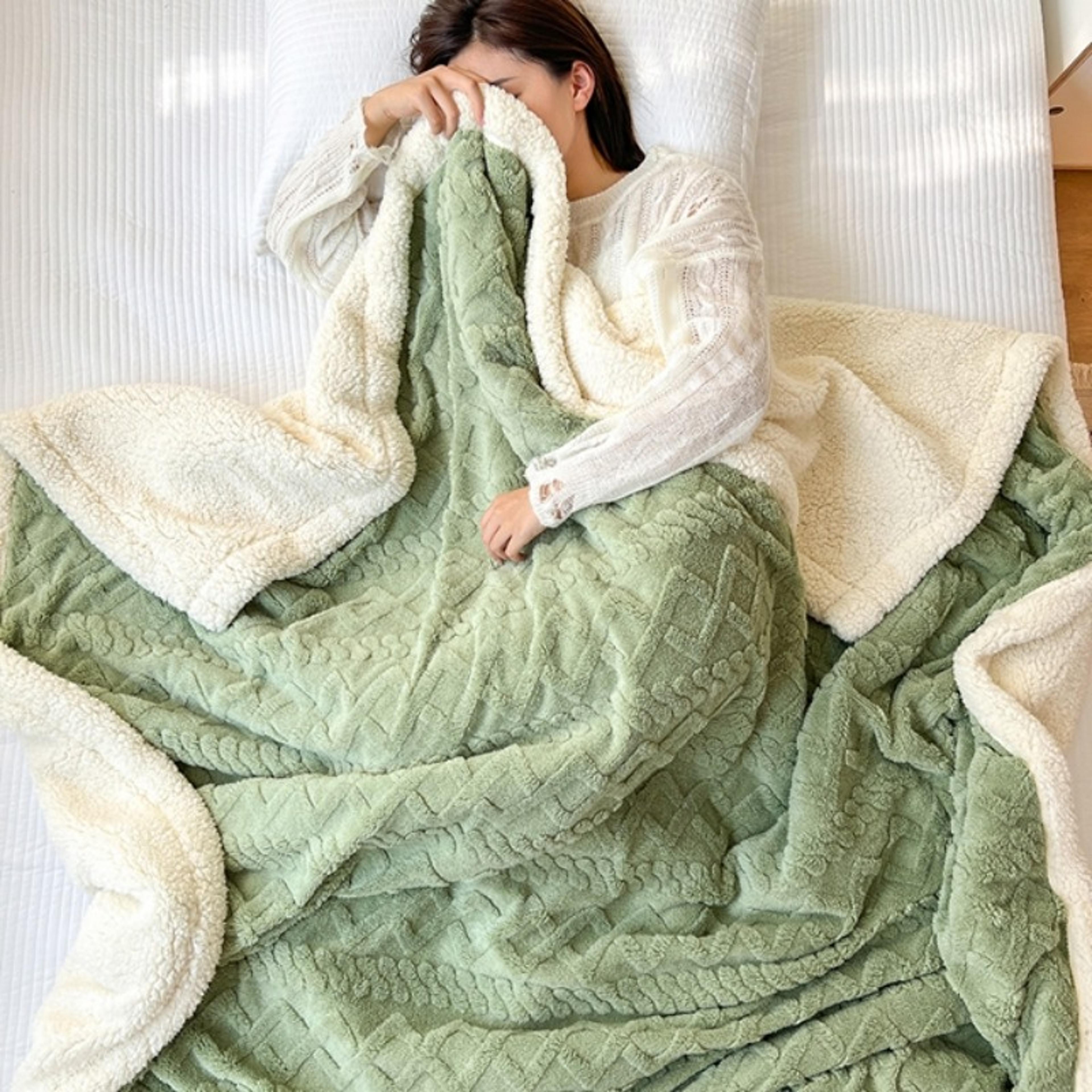 double sided lamb fleece blanket thick jacquard throw for sofa, bed & office naps