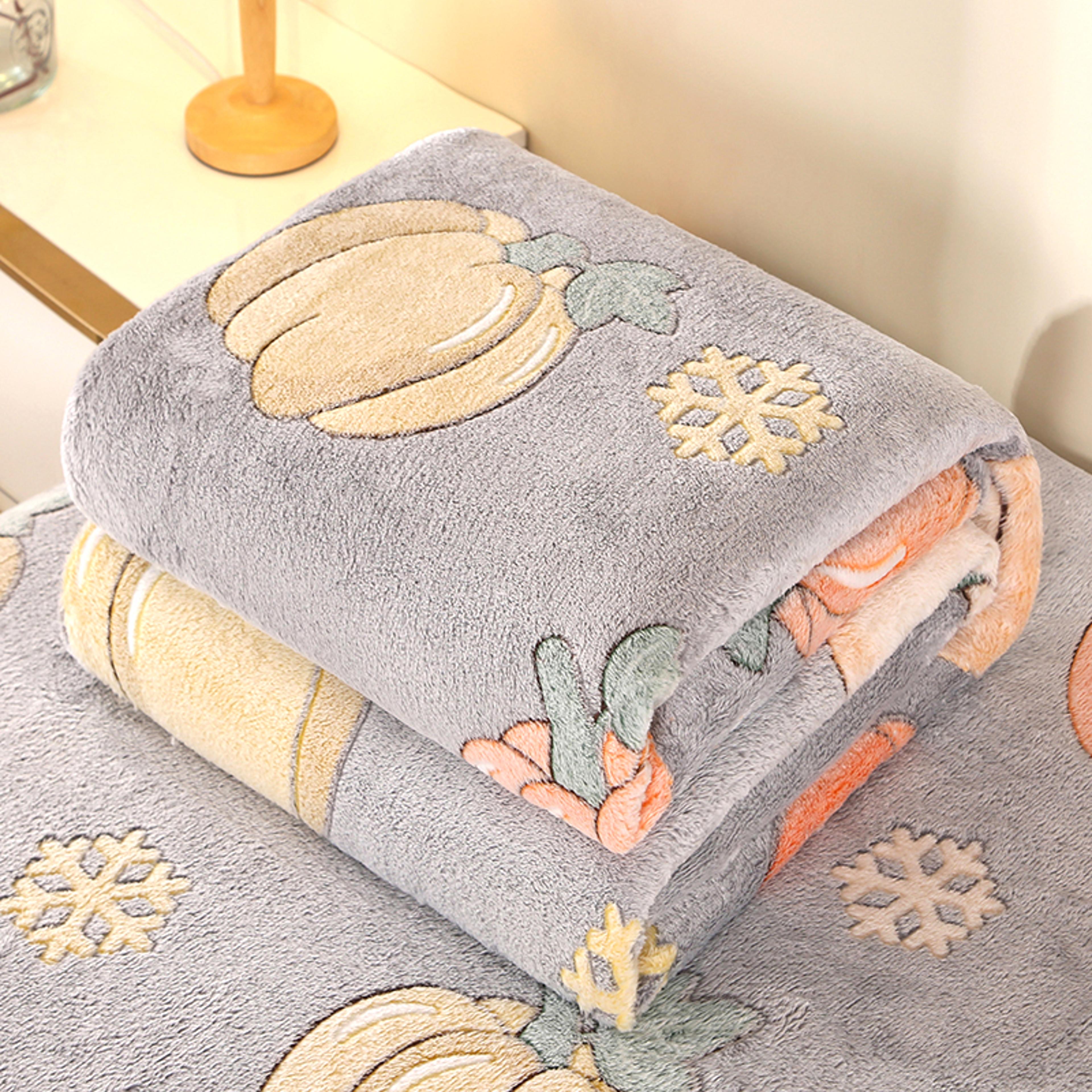 floral fleece throw blanket soft cozy travel & sofa blanket for home, pets & everyday comfort