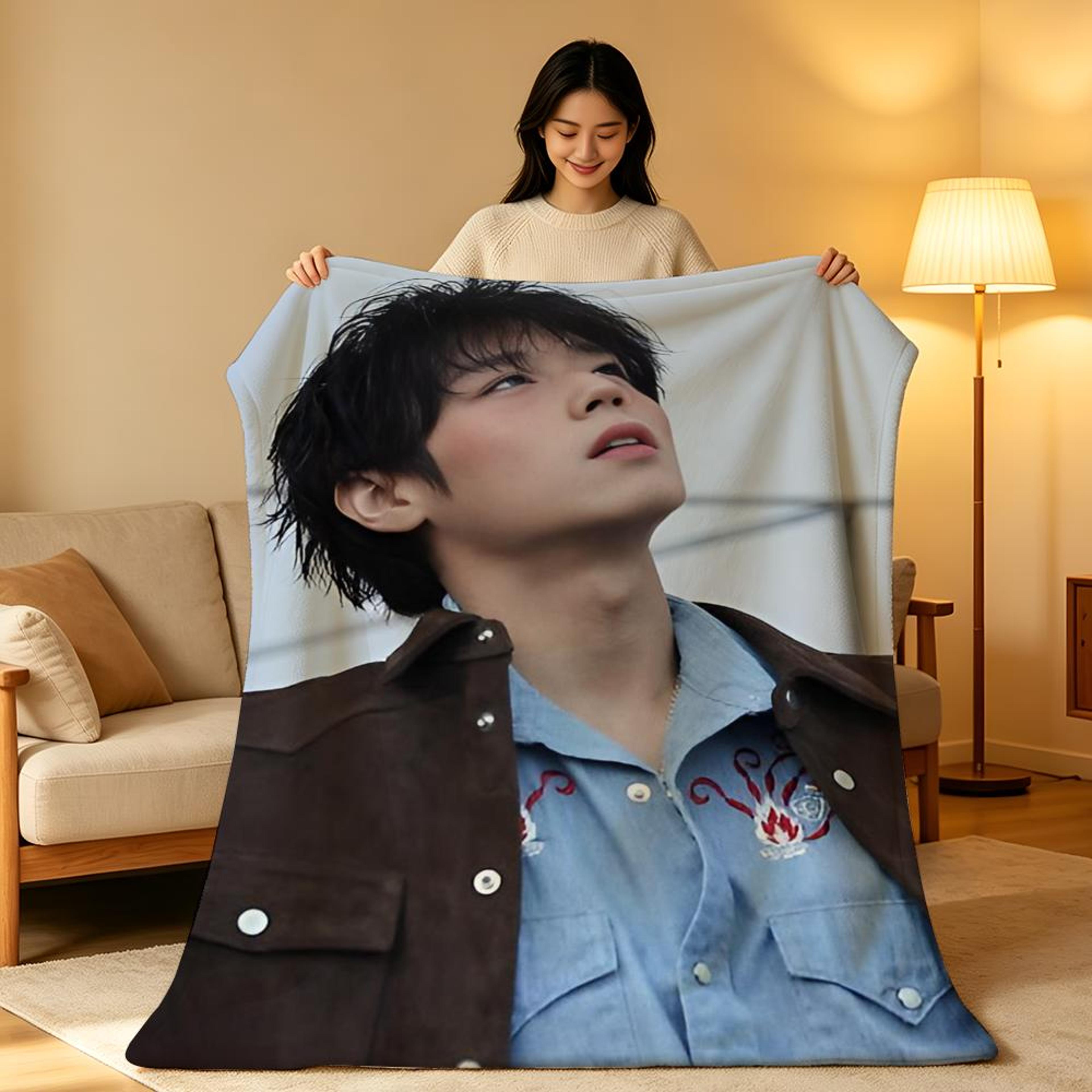 plush fleece throw blanket soft k pop throw blanket for sofa, bed & travel