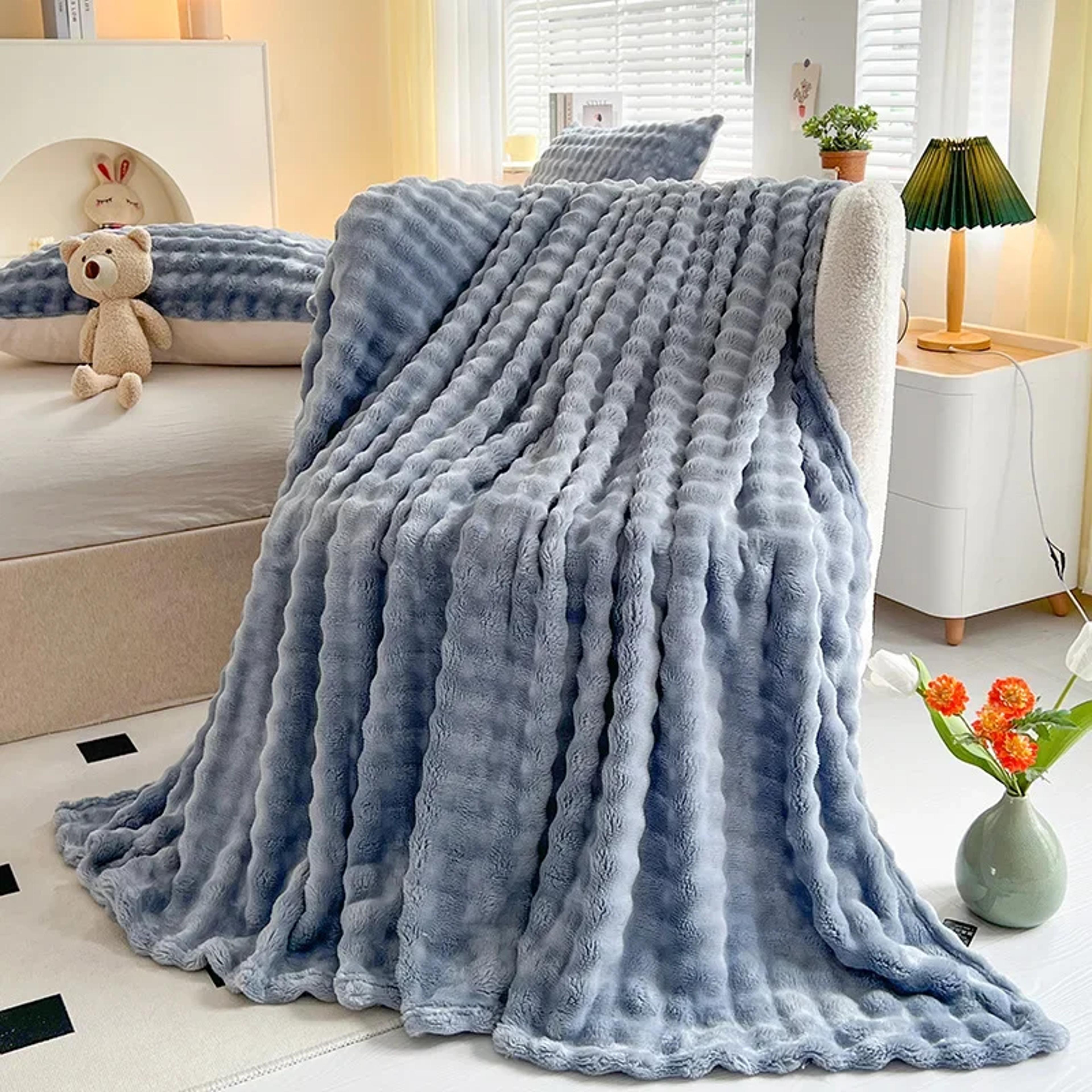 luxury faux rabbit fur throw blanket fluffy striped soft plush cozy sofa & bed blanket