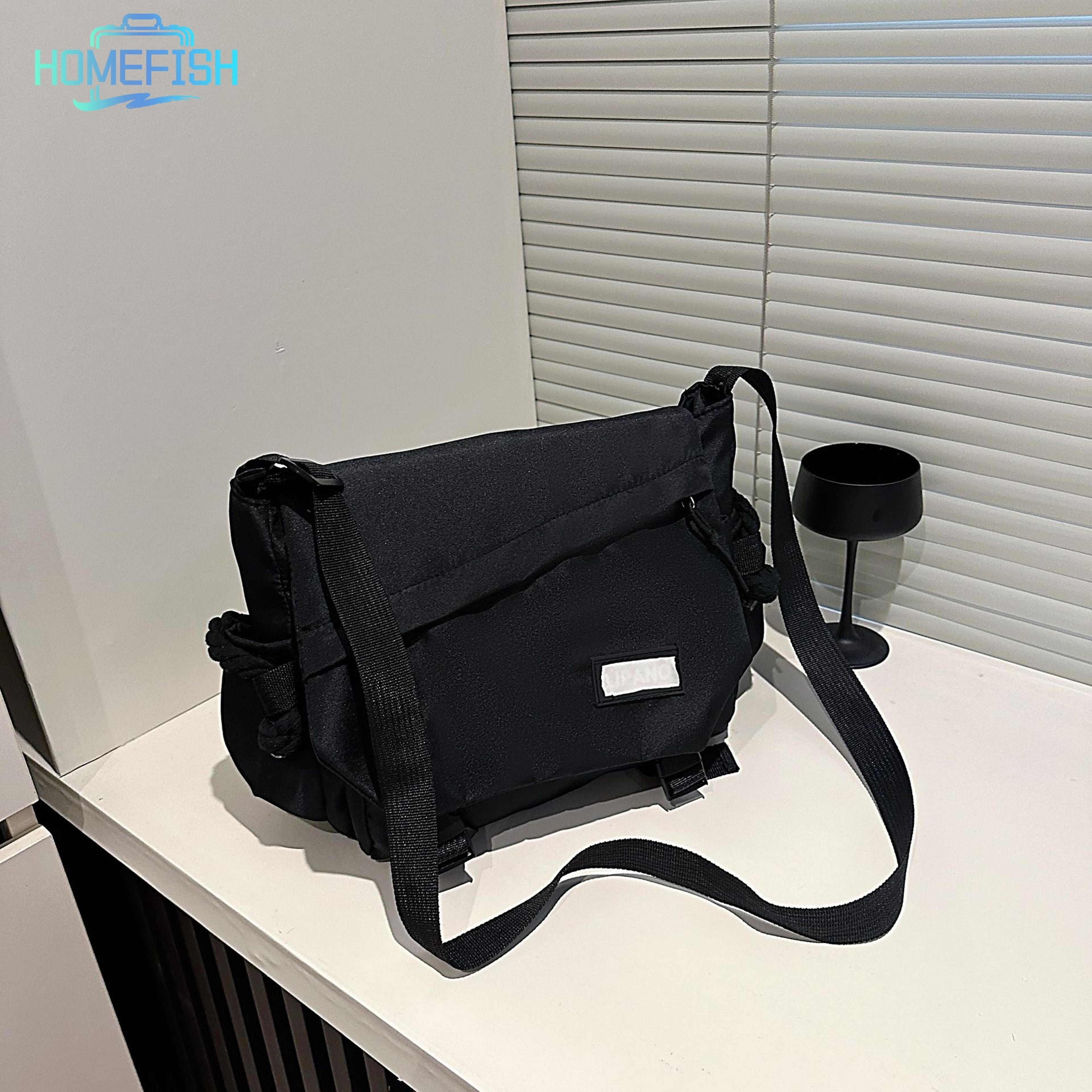 retro messenger bag vintage crossbody bag for everyday commute & travel