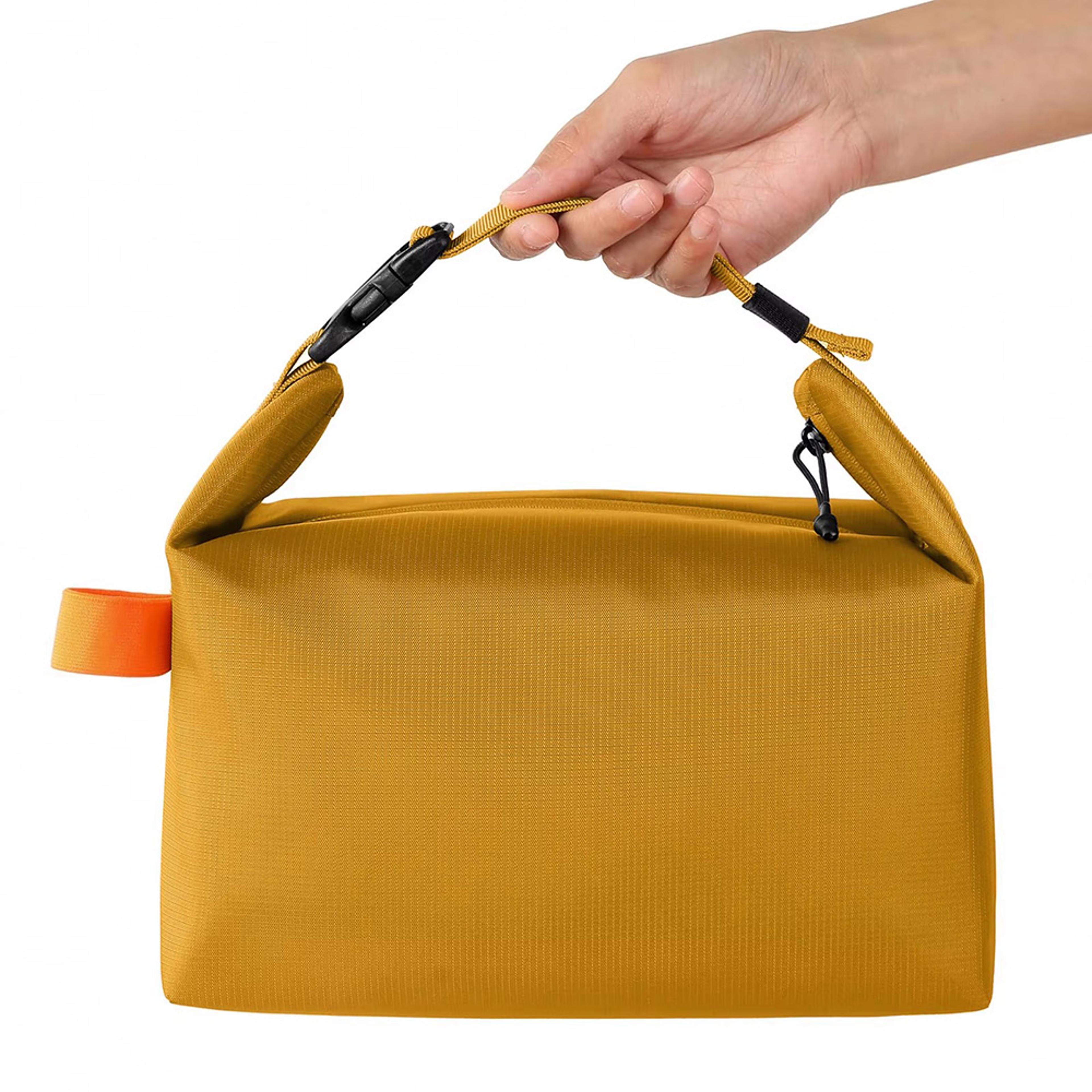 minimalist insulated lunch bag with aluminum foil lining for work, school & picnics